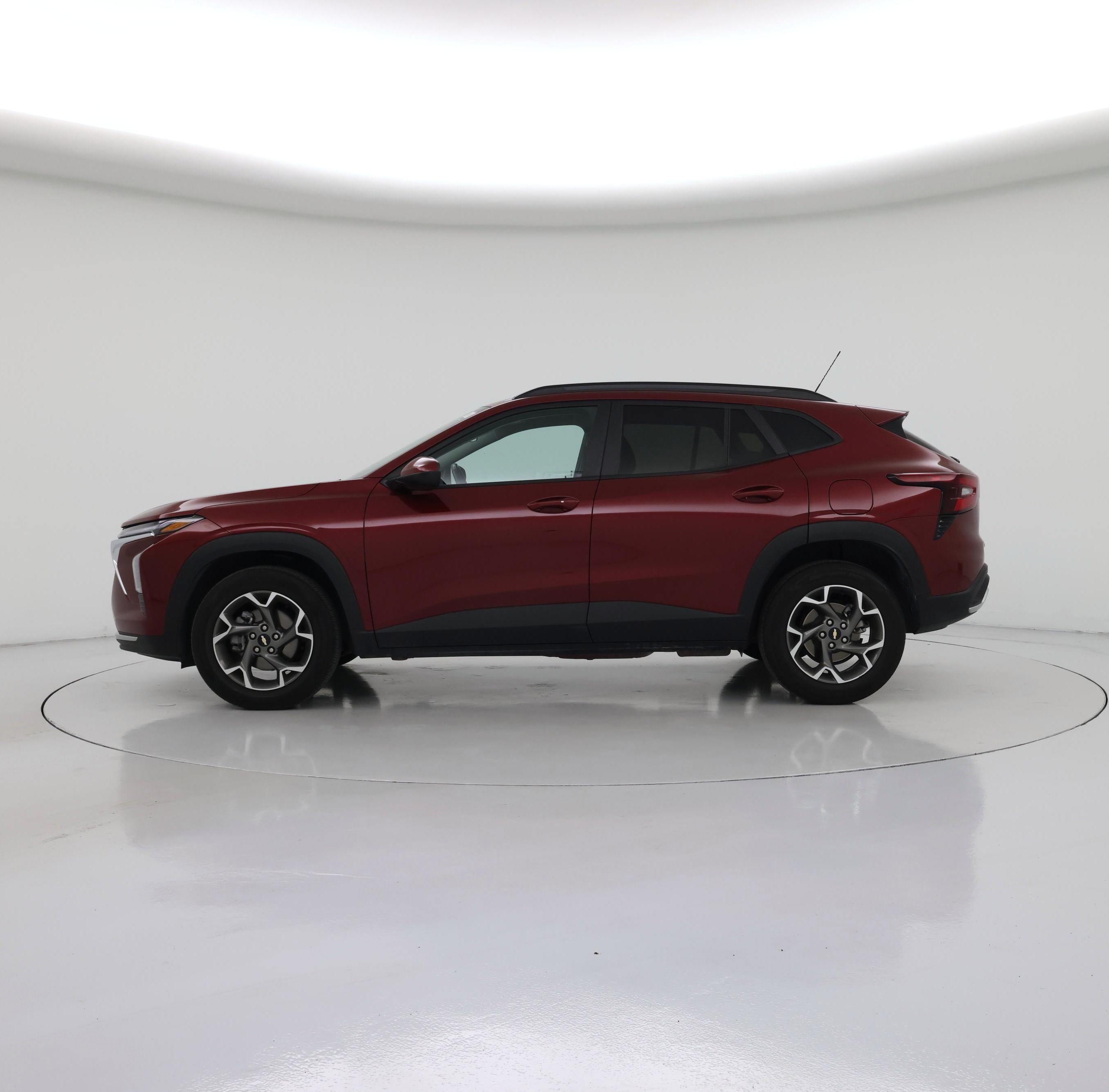 Thumbnail: 2025 Chevrolet Trax - 3