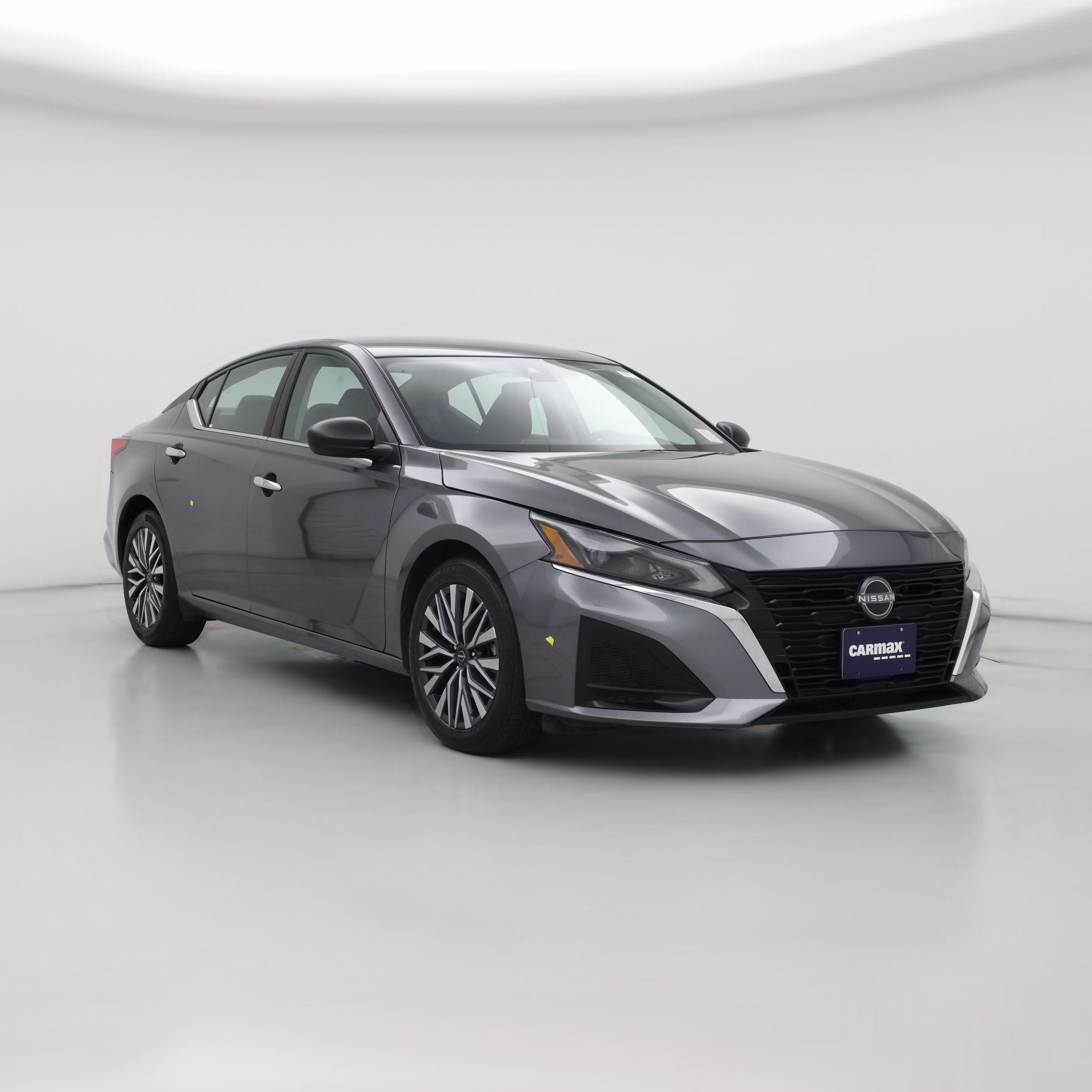 Thumbnail: 2025 Nissan Altima - 1