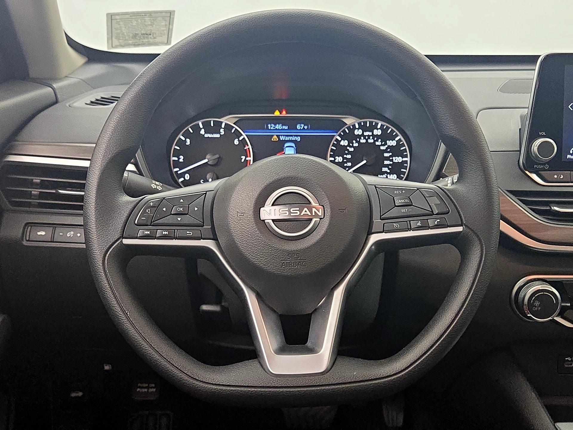Thumbnail: 2025 Nissan Altima - 10