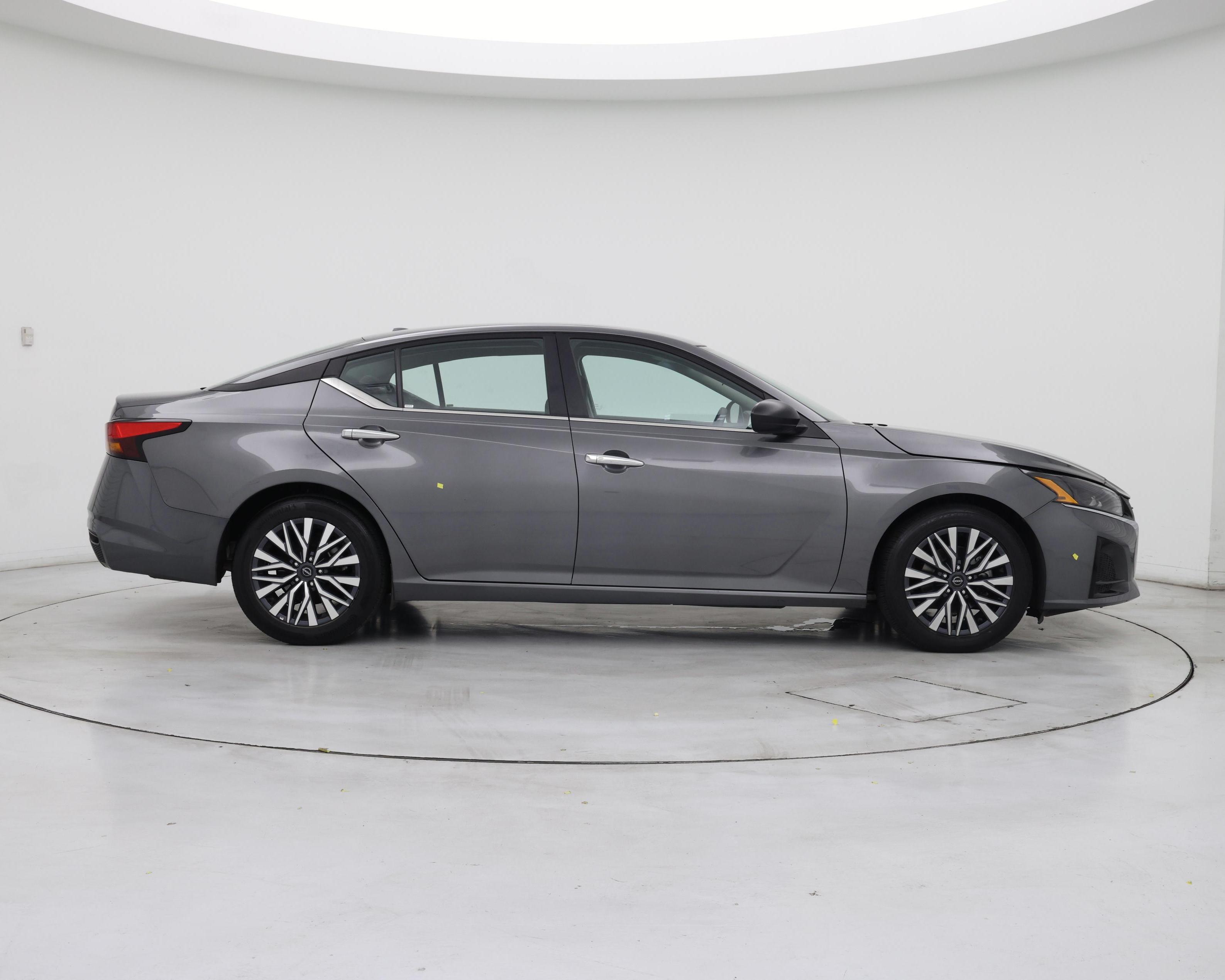 Thumbnail: 2025 Nissan Altima - 7