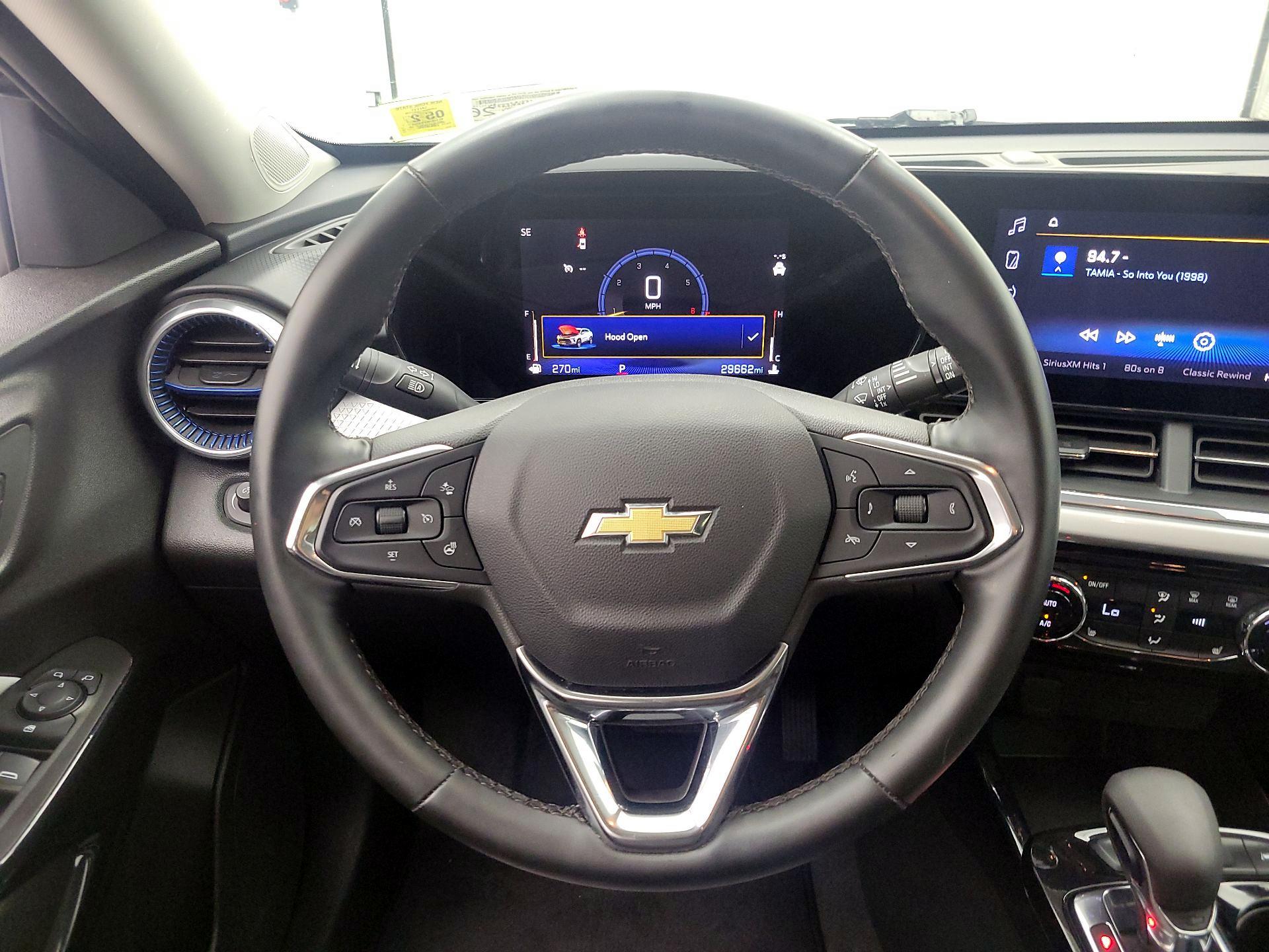 Thumbnail: 2025 Chevrolet Trax - 10
