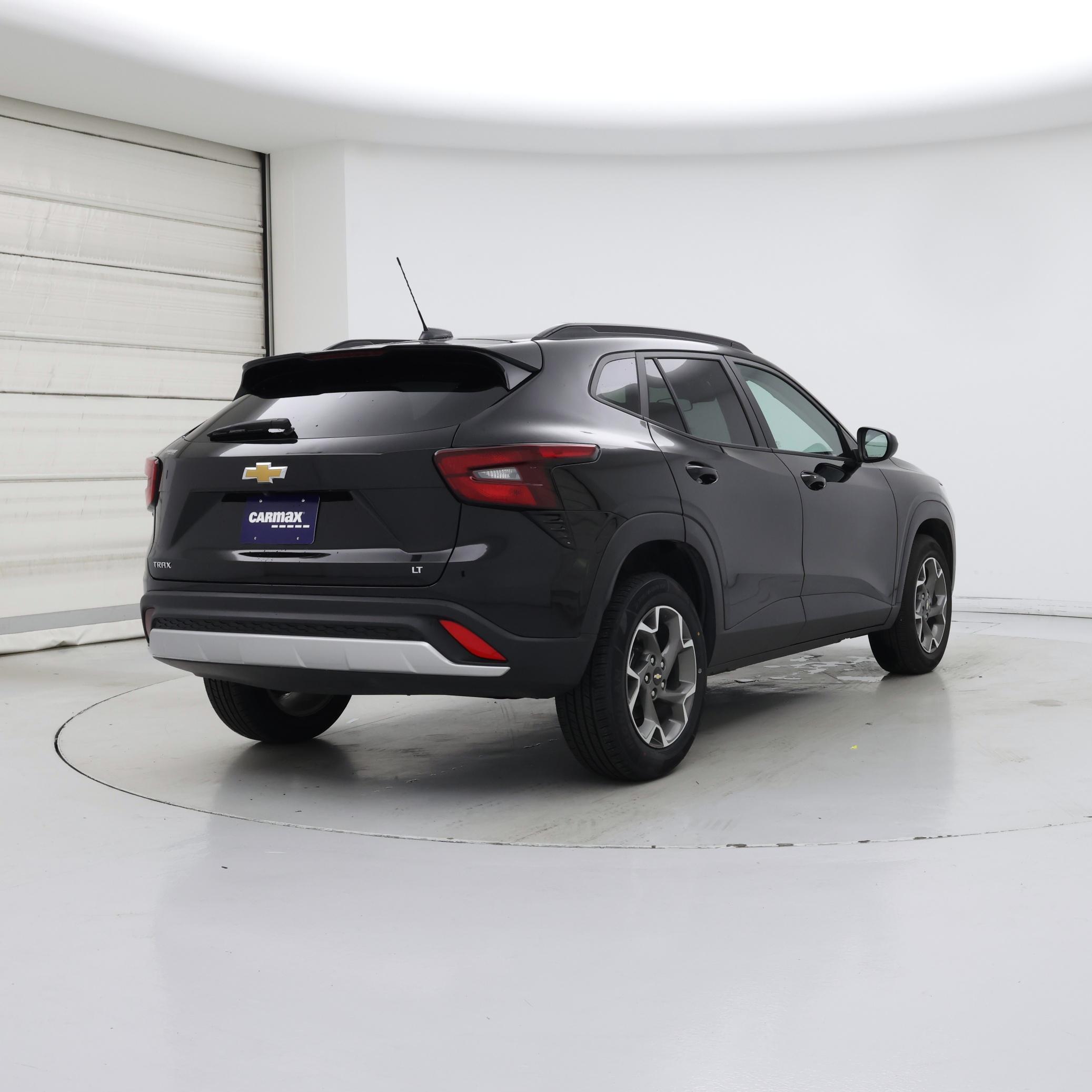 Thumbnail: 2025 Chevrolet Trax - 8