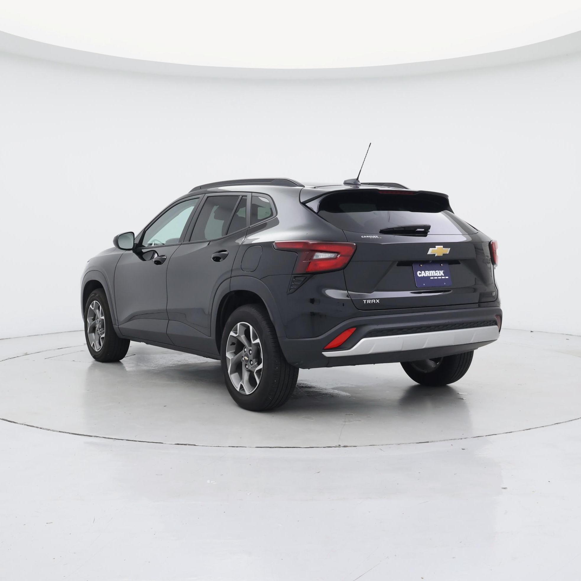 Thumbnail: 2025 Chevrolet Trax - 2