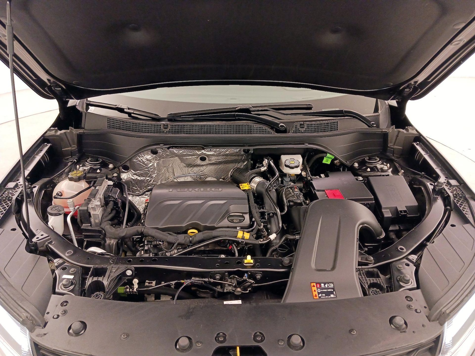 2025 Chevrolet Trax LT - Photo 22