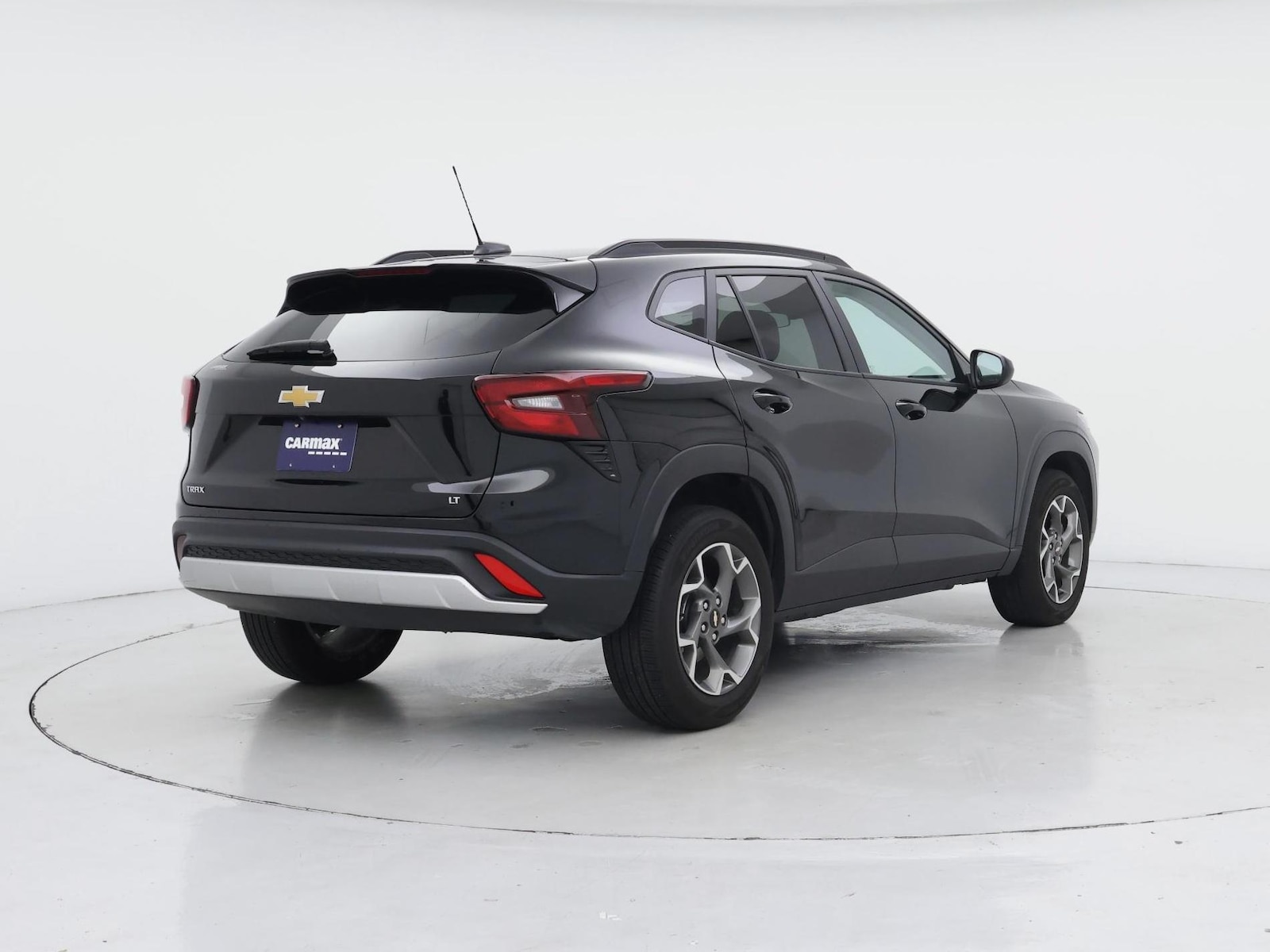 2025 Chevrolet Trax LT - Photo 9