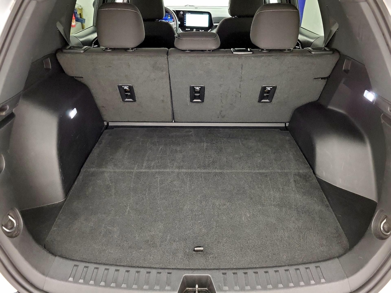 2025 Chevrolet Equinox LT - Photo 22