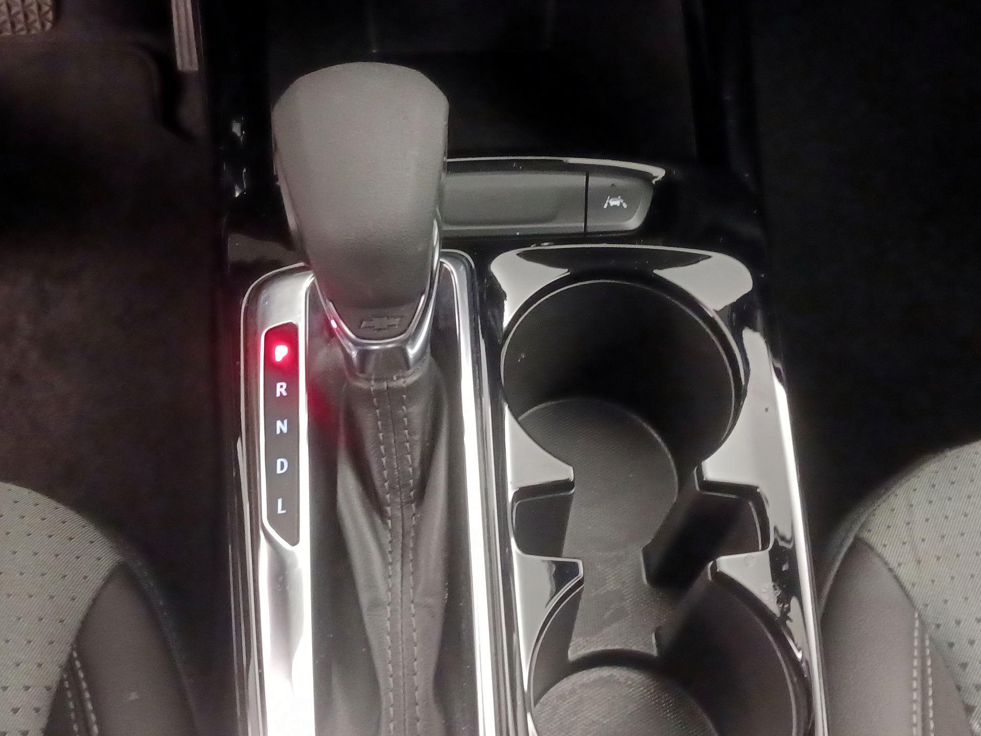 Thumbnail: 2025 Chevrolet Trax - 17