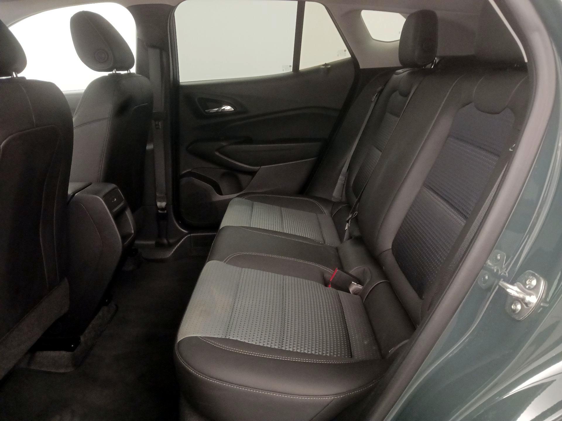 Thumbnail: 2025 Chevrolet Trax - 19