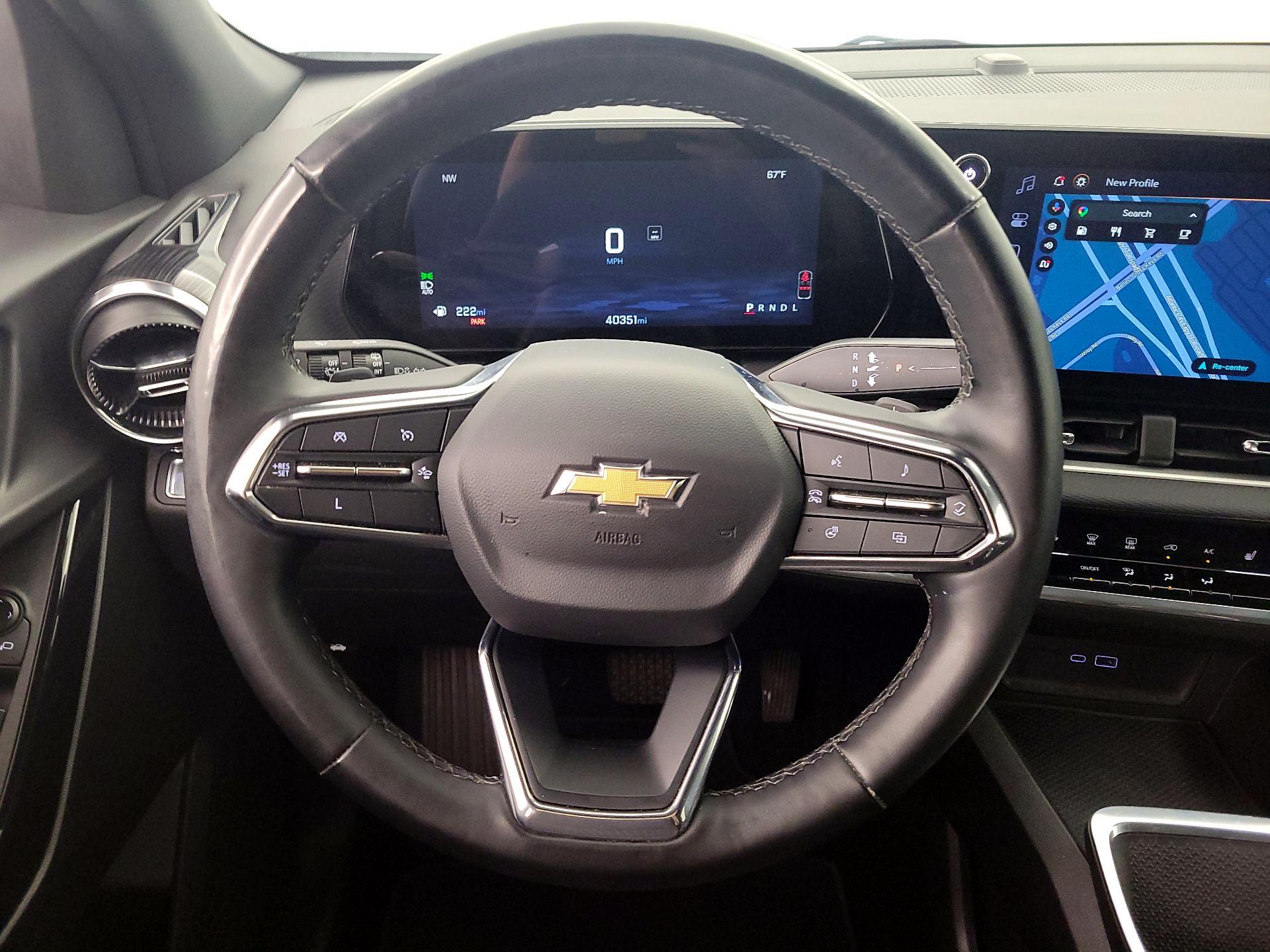 Thumbnail: 2025 Chevrolet Equinox - 10