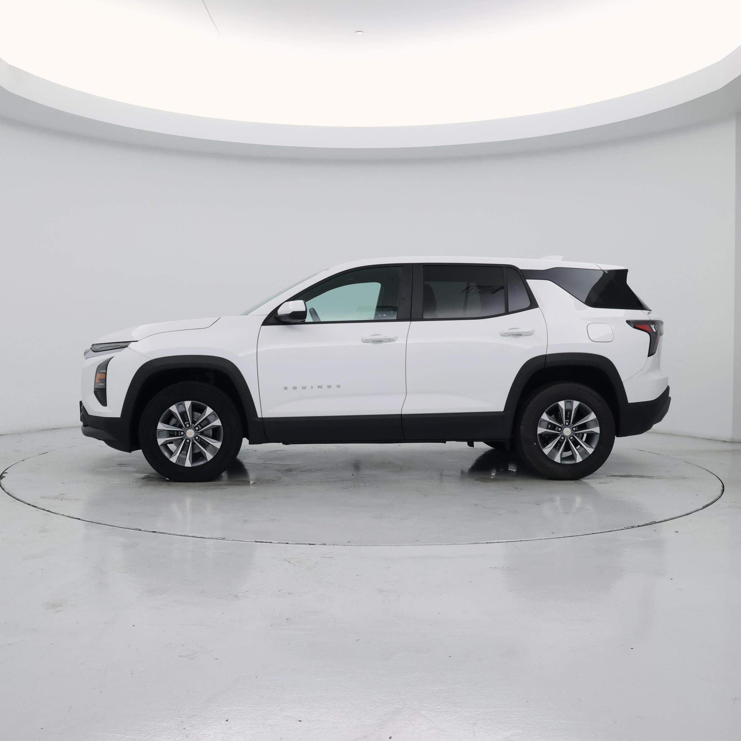 Thumbnail: 2025 Chevrolet Equinox - 3