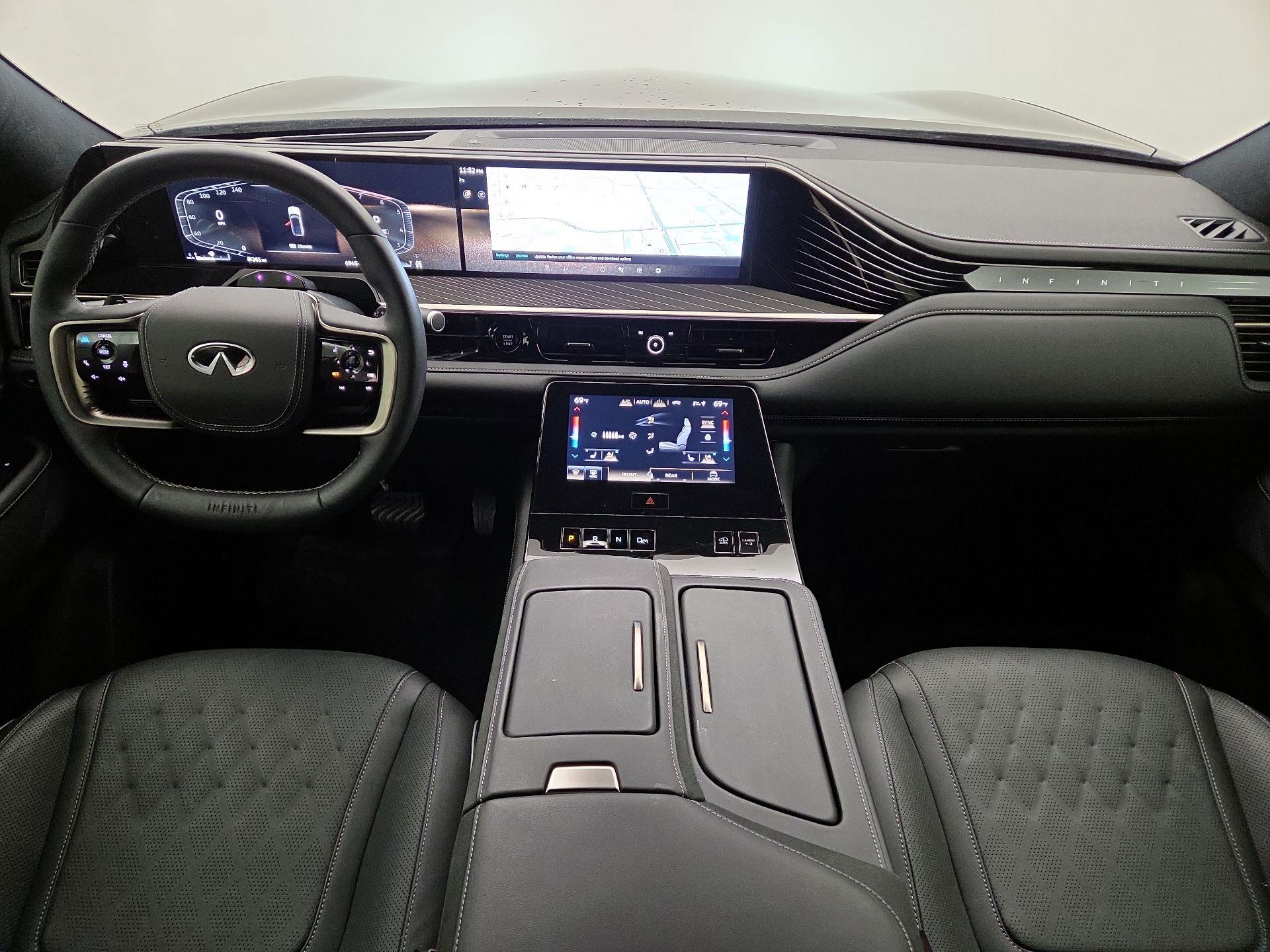 Thumbnail: 2025 INFINITI QX80 - 9