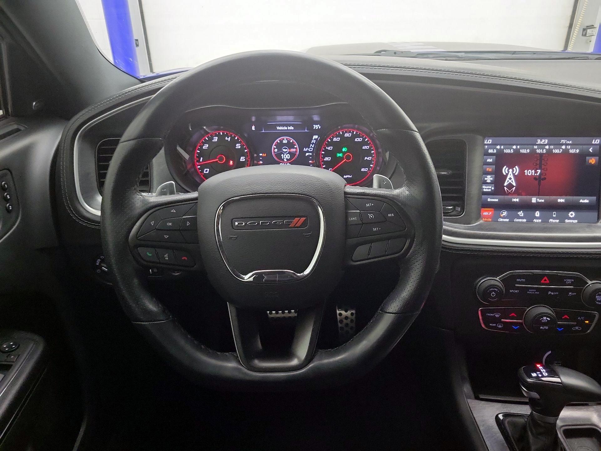 Thumbnail: 2022 Dodge Charger - 10