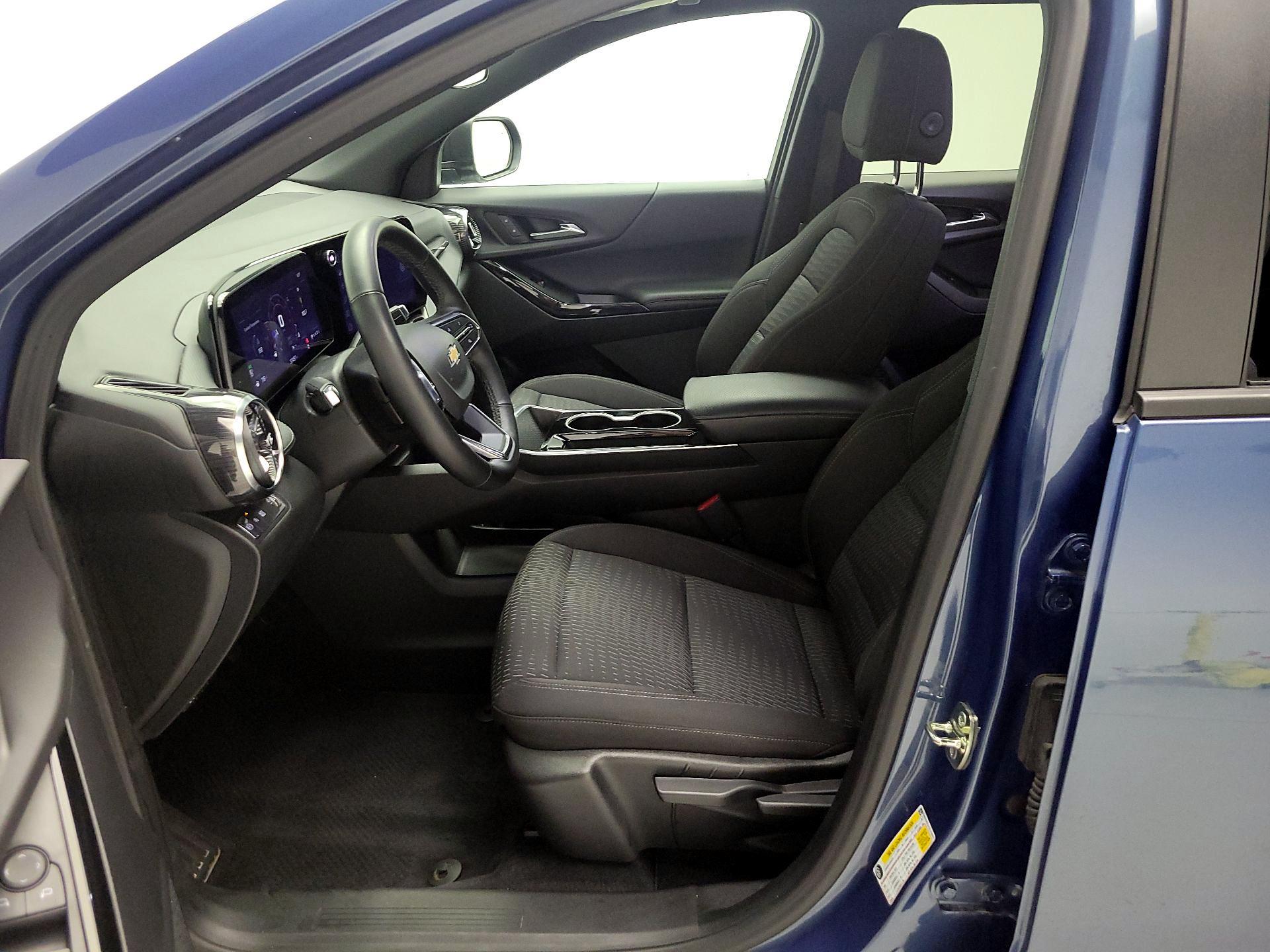 Thumbnail: 2025 Chevrolet Equinox - 11