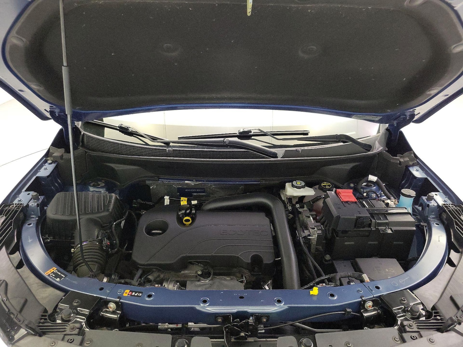 2025 Chevrolet Equinox LT - Photo 23