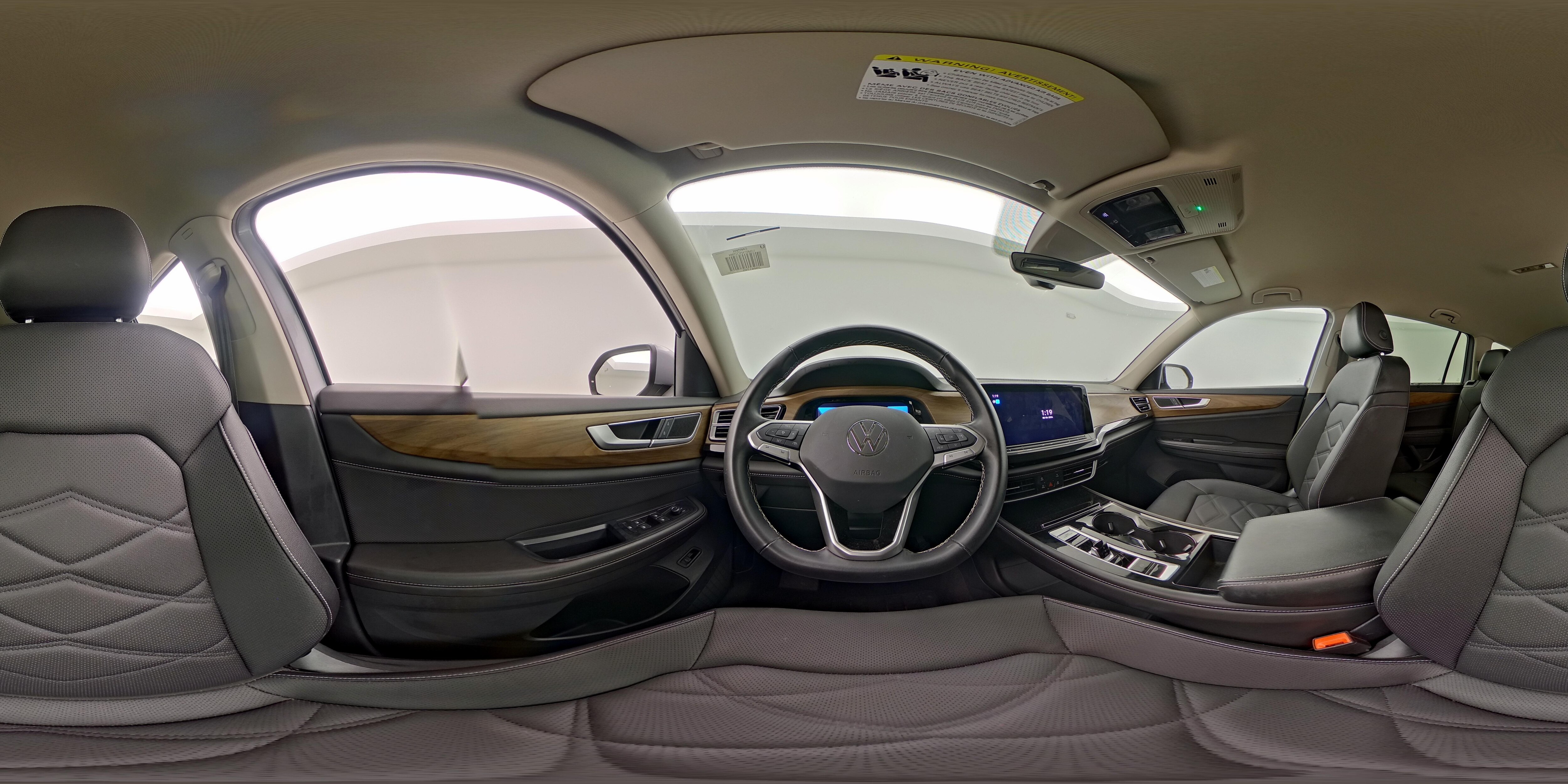 2025 Volkswagen Atlas SE w/Tech - Photo 28