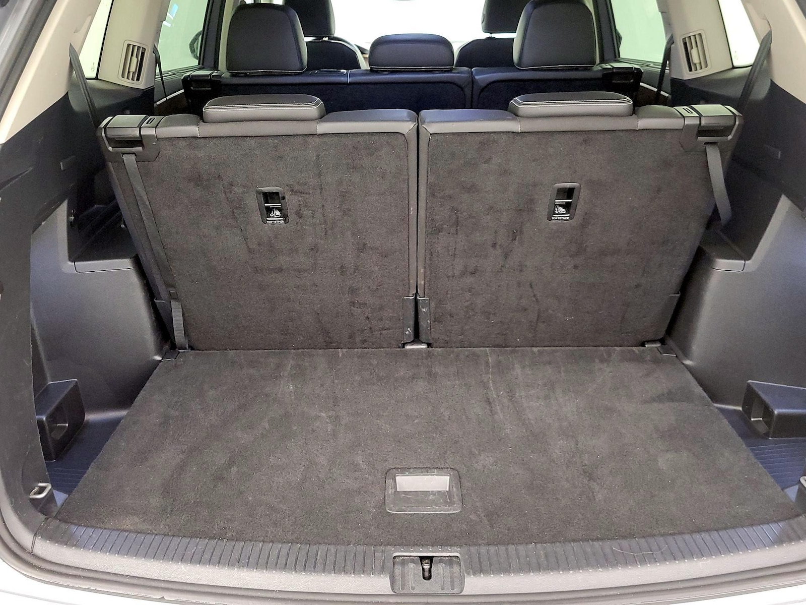 2025 Volkswagen Atlas SE w/Tech - Photo 22