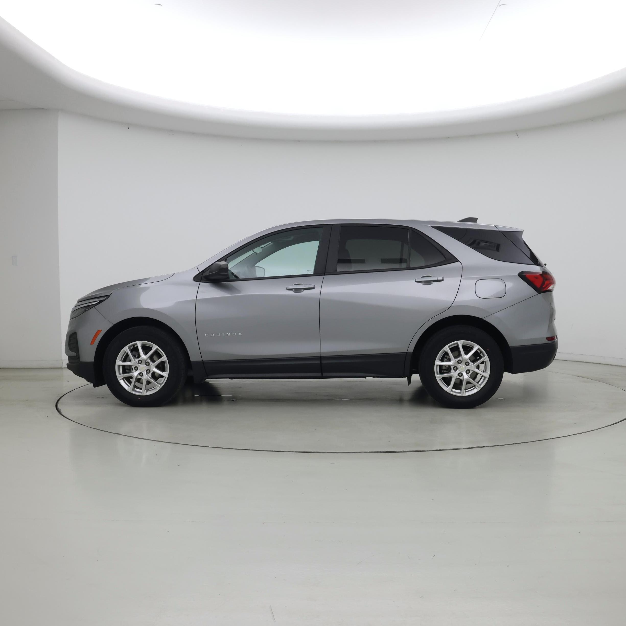 Thumbnail: 2024 Chevrolet Equinox - 3