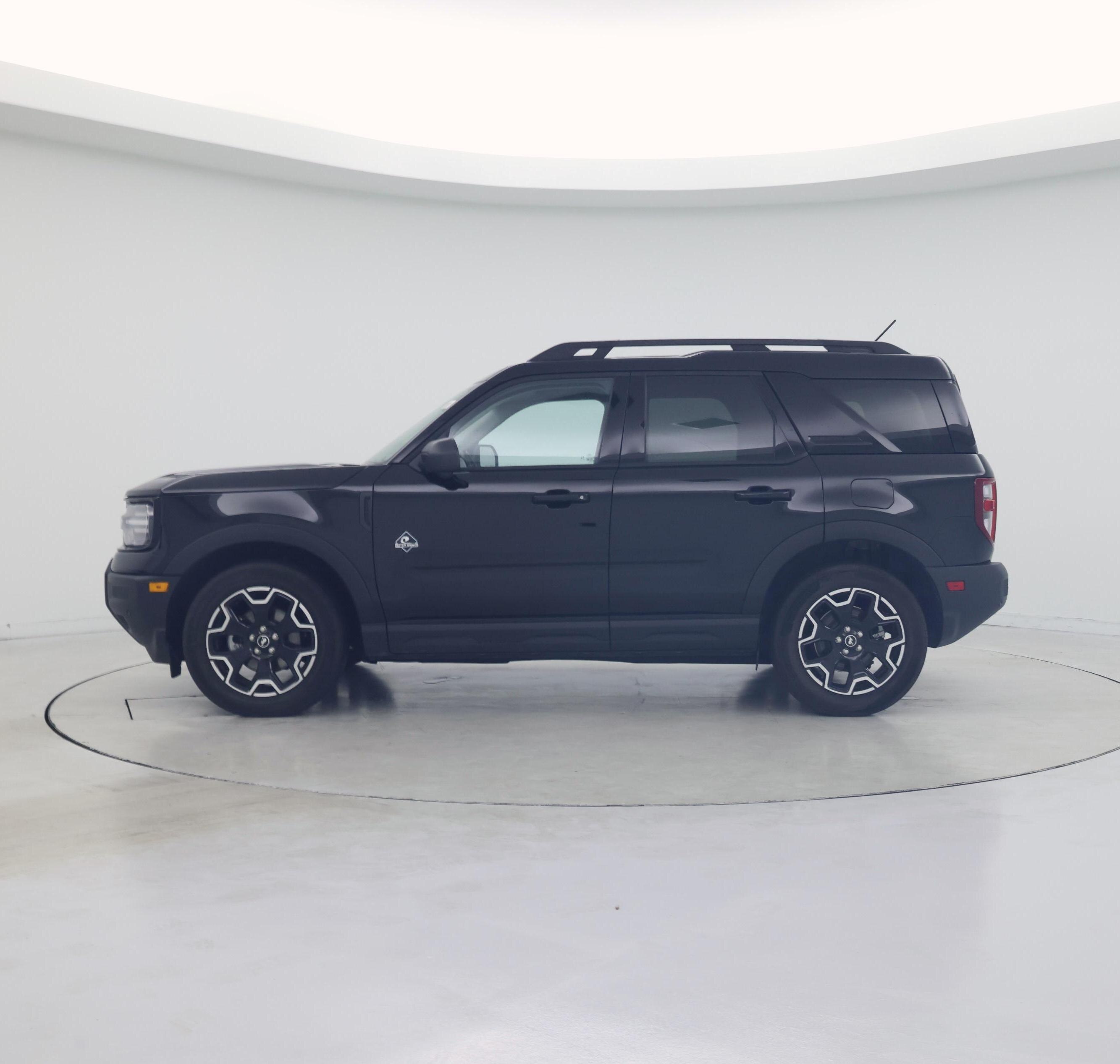 Thumbnail: 2025 Ford Bronco Sport - 3