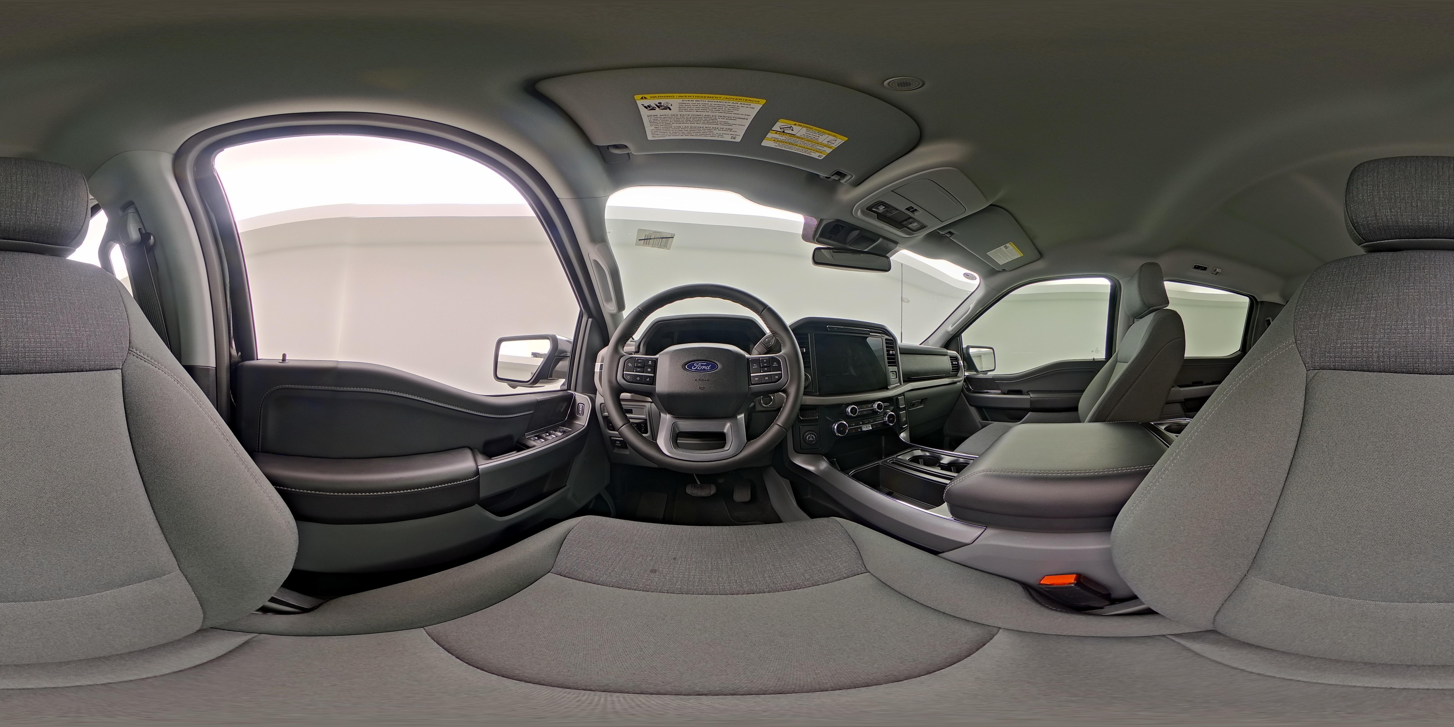 2025 Ford F-150 XLT - Photo 27