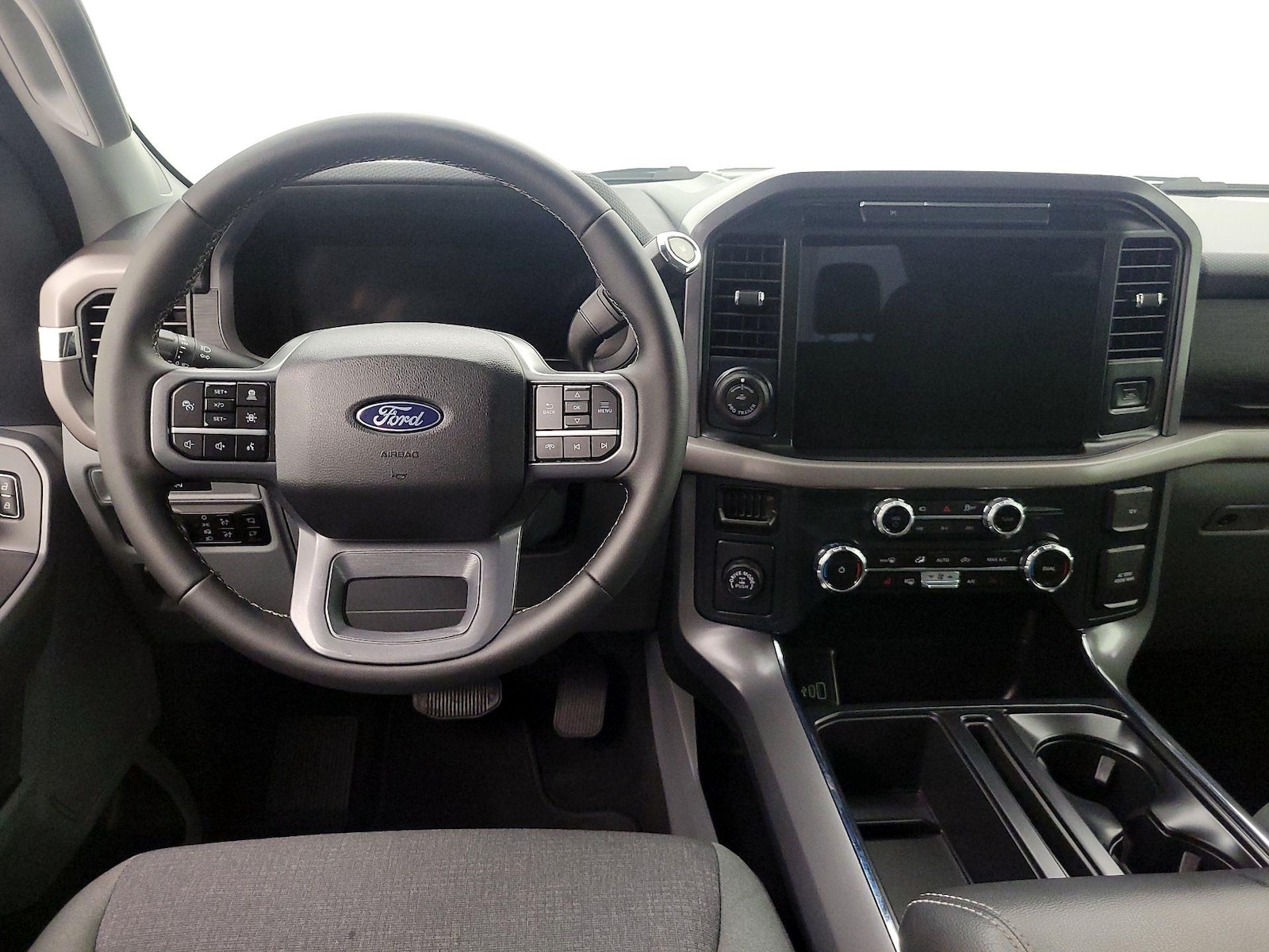 2025 Ford F-150 XLT - Photo 11