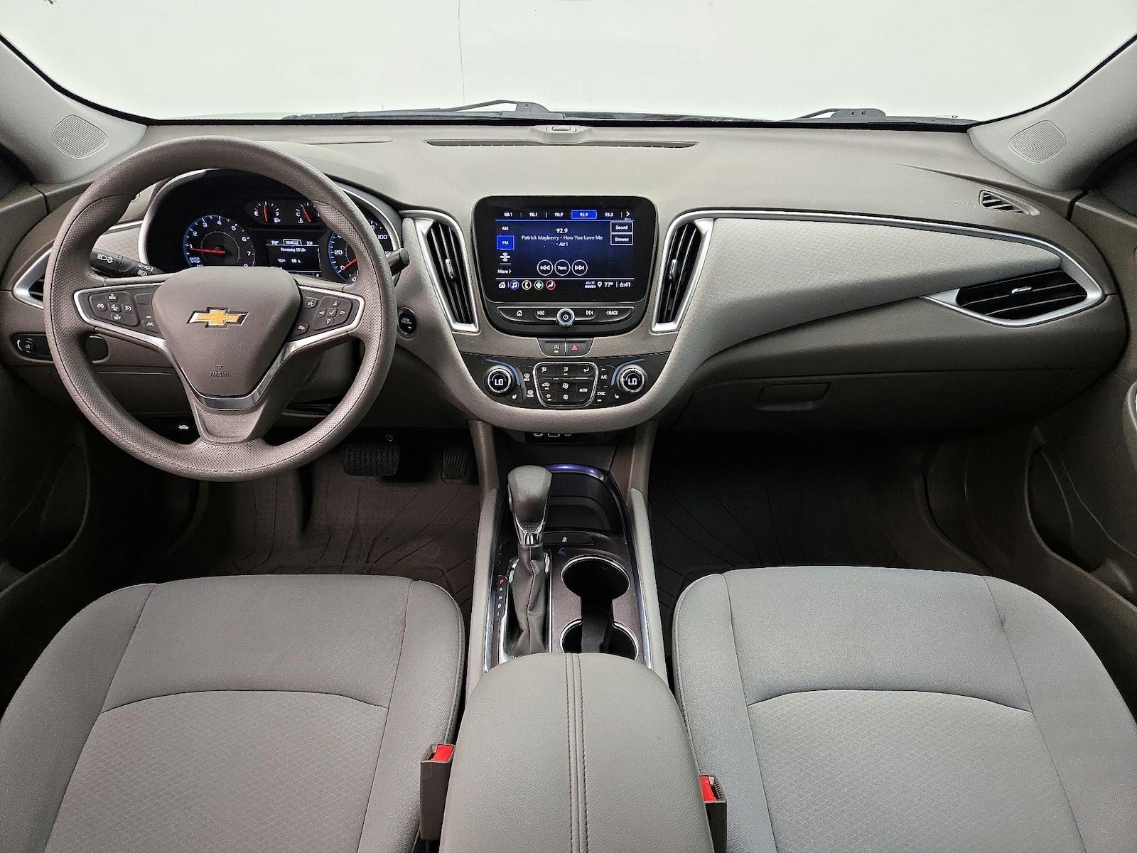 2023 Chevrolet Malibu 1LT - Photo 10