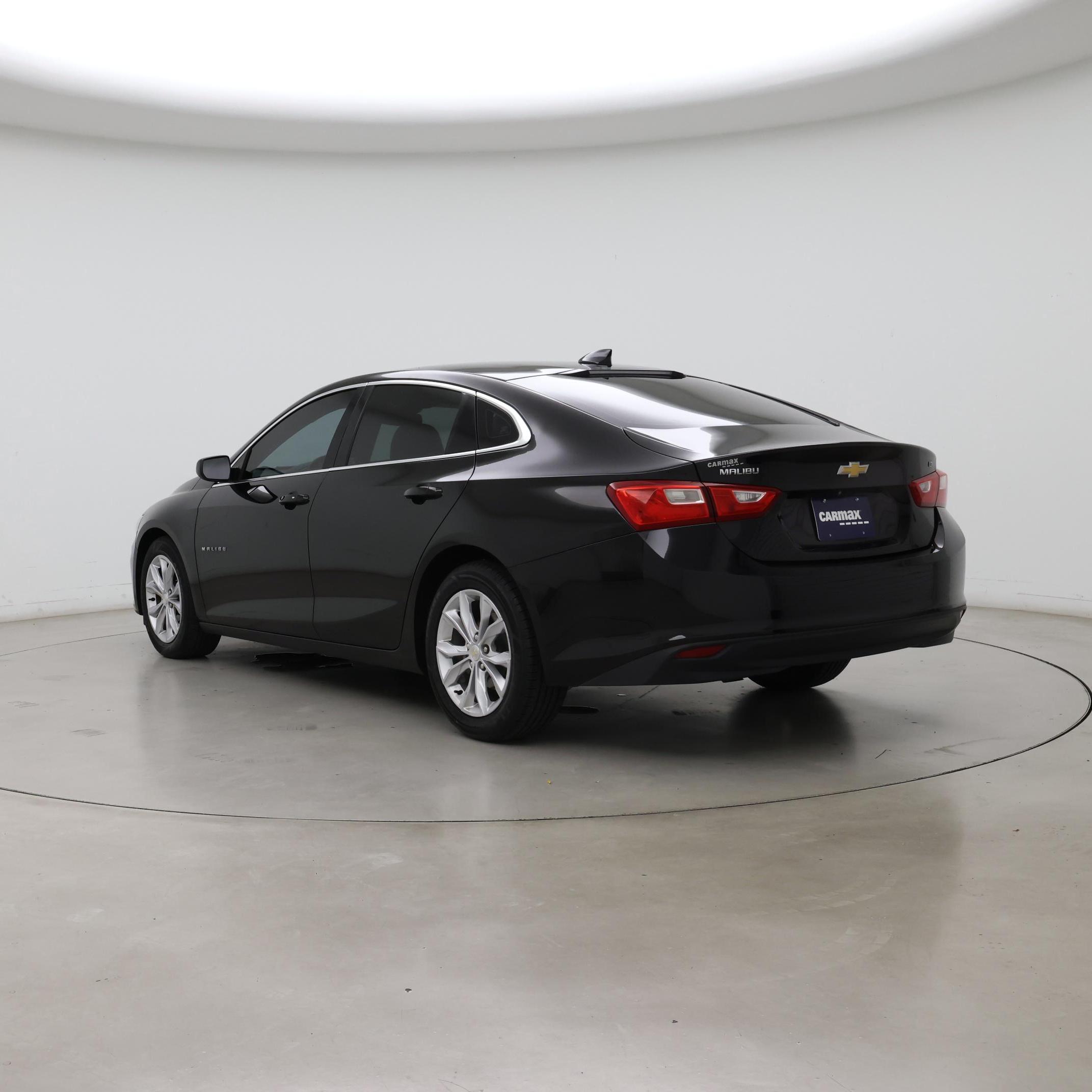 Thumbnail: 2023 Chevrolet Malibu - 2
