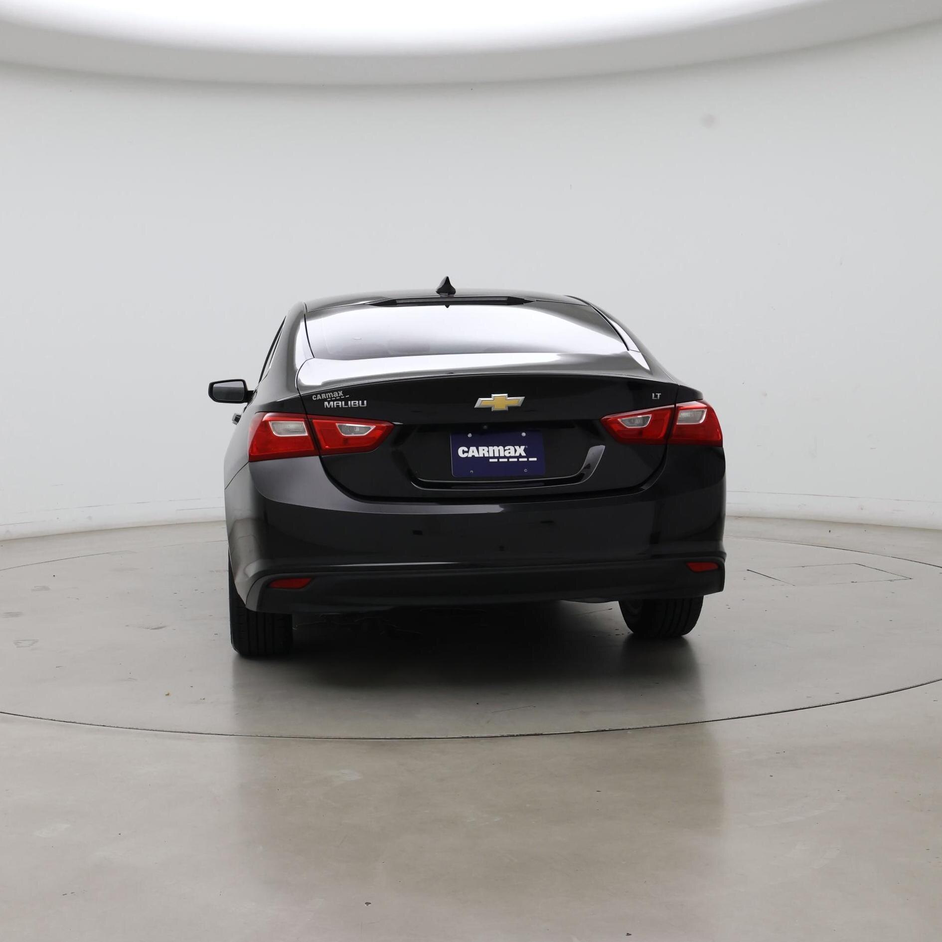 Thumbnail: 2023 Chevrolet Malibu - 6