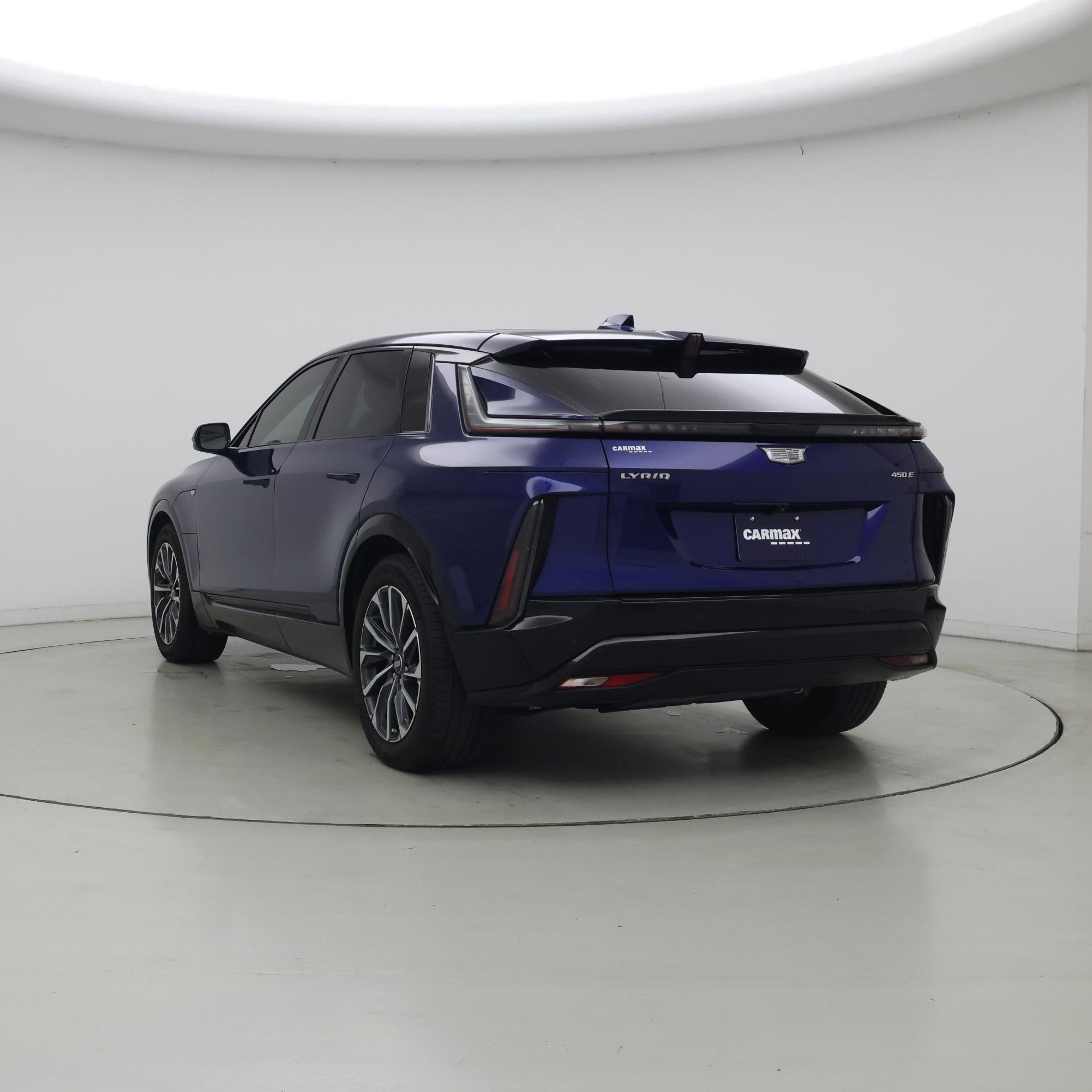 Thumbnail: 2024 Cadillac Lyriq - 2