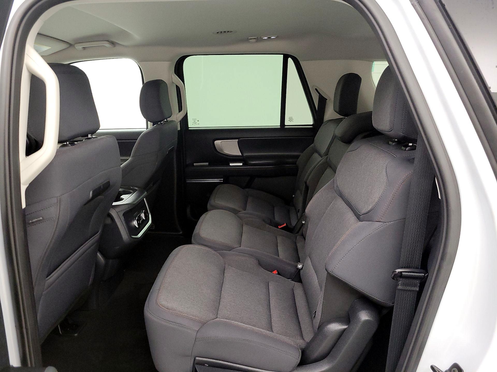 Thumbnail: 2025 Ford Expedition MAX - 20
