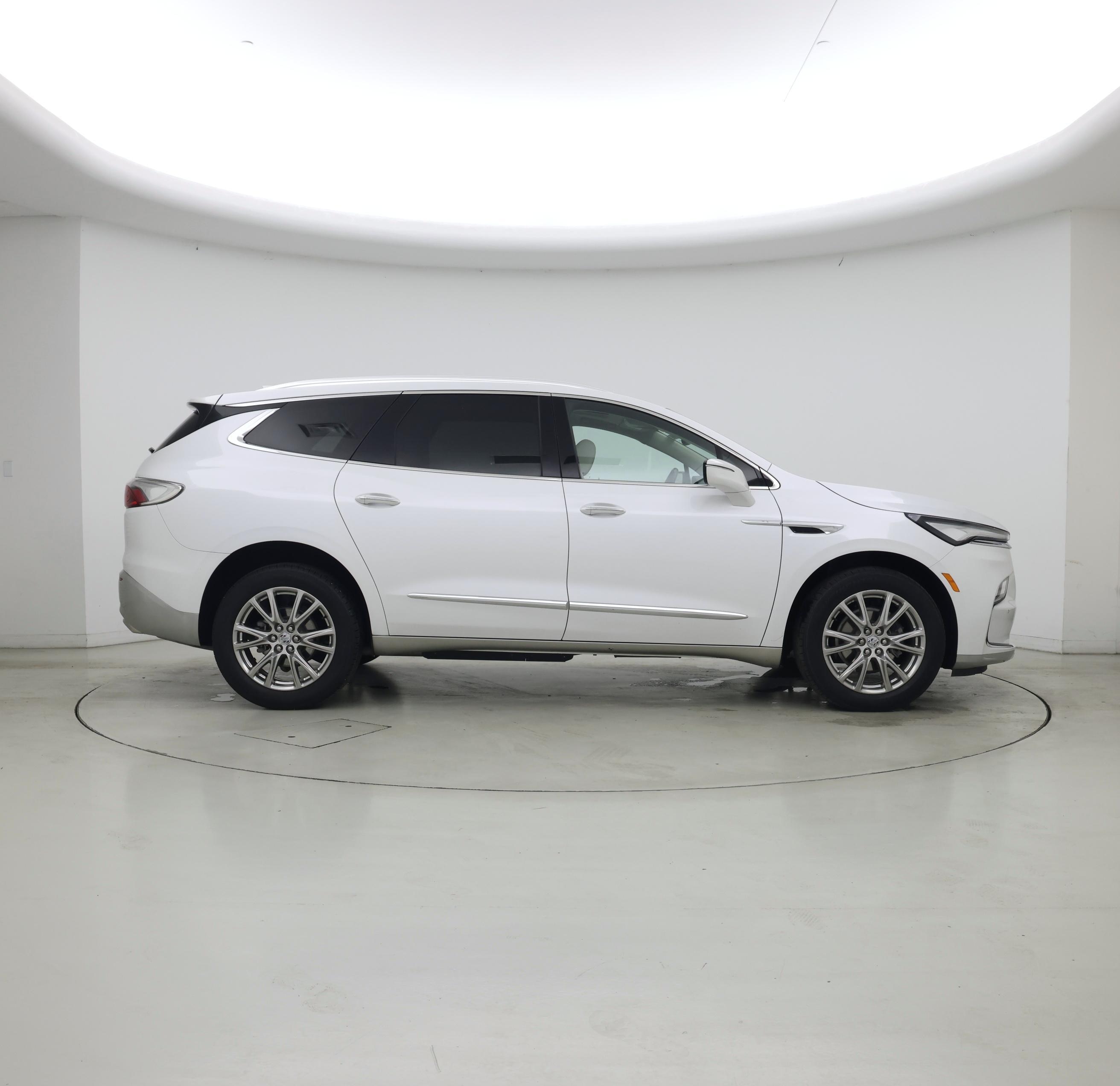 Thumbnail: 2023 Buick Enclave - 7