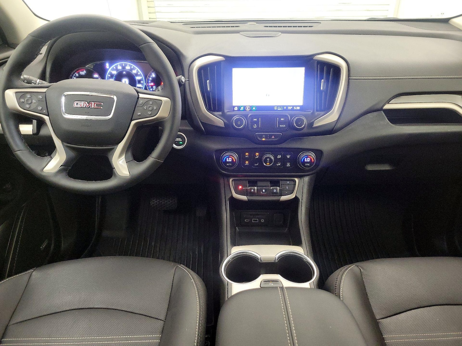 Photo 10