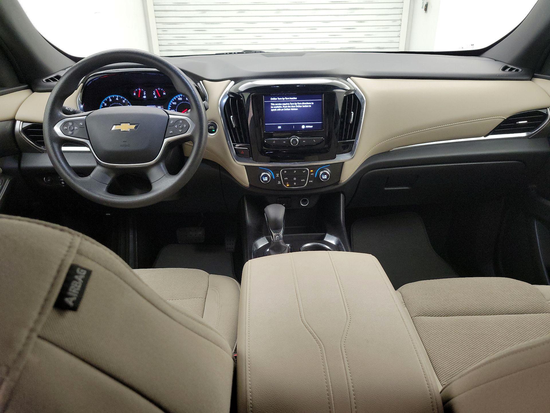 Thumbnail: 2023 Chevrolet Traverse - 9