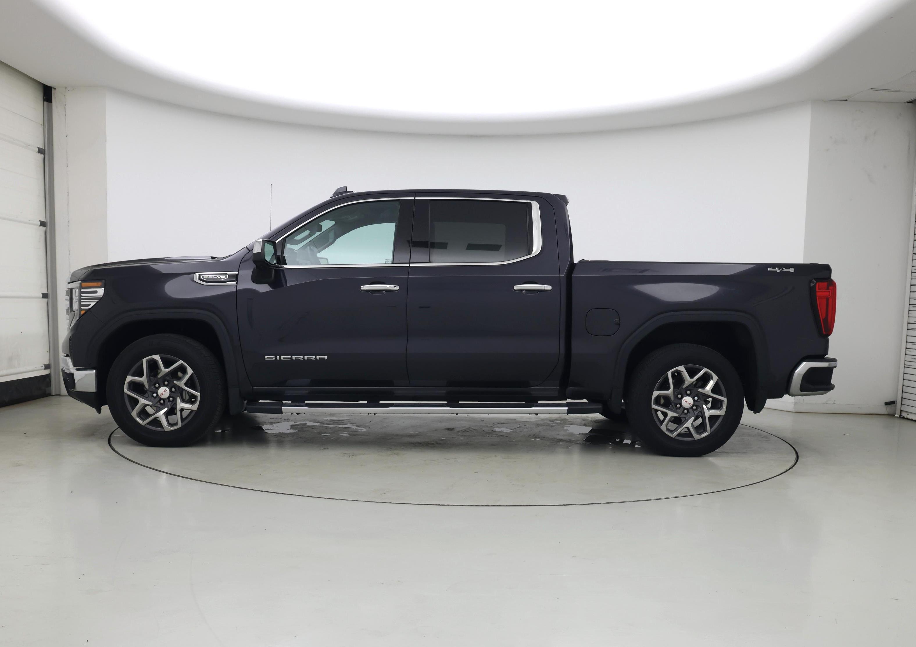 Thumbnail: 2023 GMC Sierra 1500 - 3