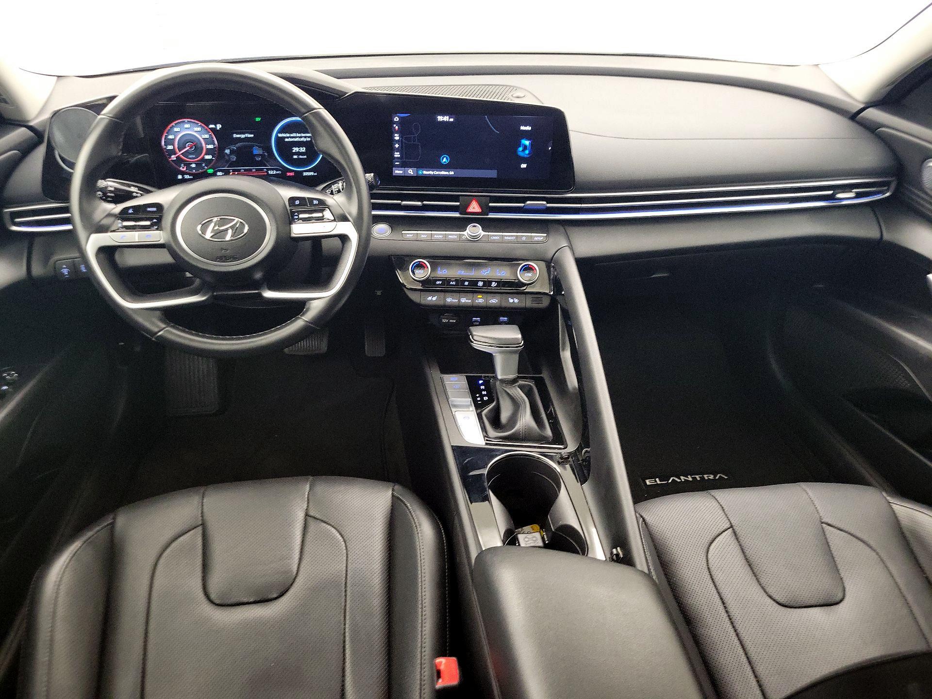 Thumbnail: 2023 Hyundai Elantra - 9