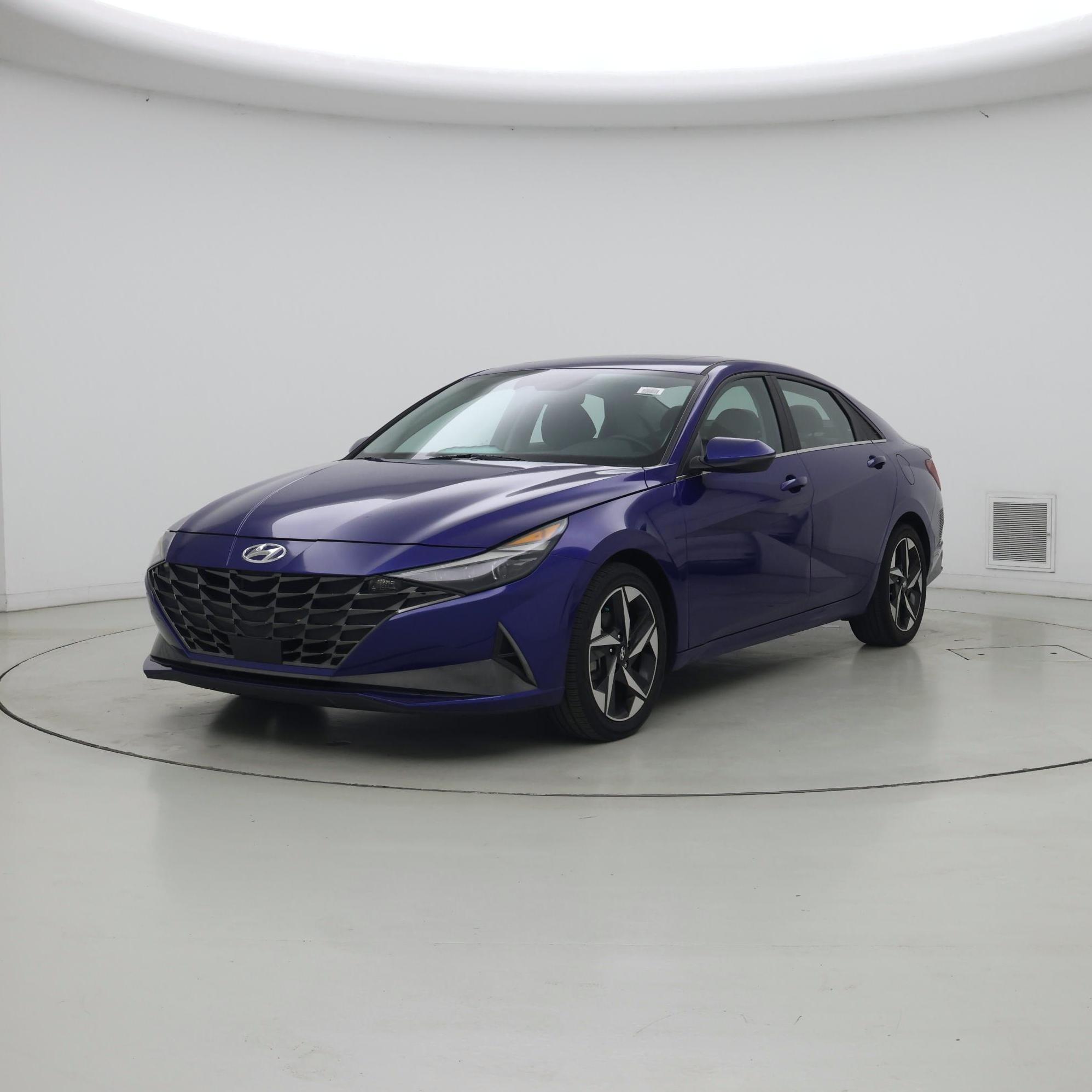 Thumbnail: 2023 Hyundai Elantra - 4