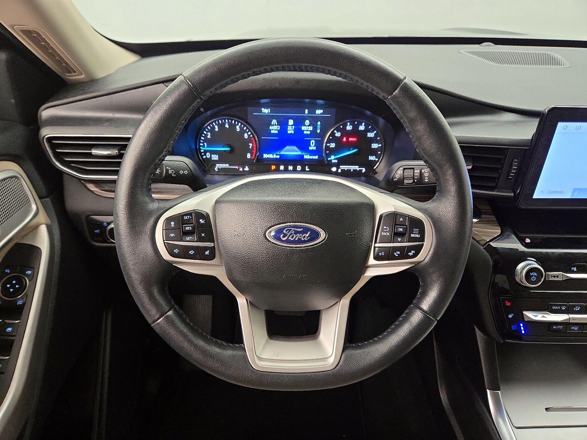 Thumbnail: 2023 Ford Explorer - 10