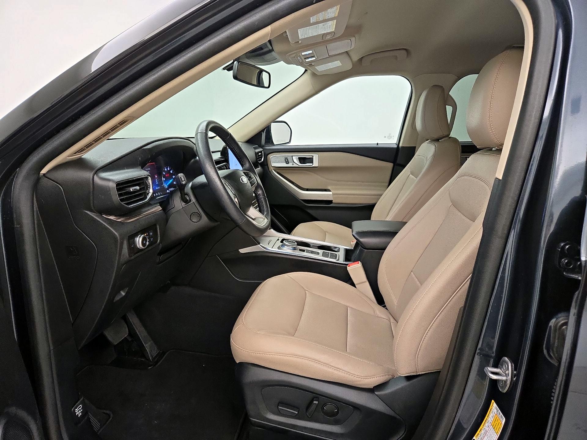Thumbnail: 2023 Ford Explorer - 11