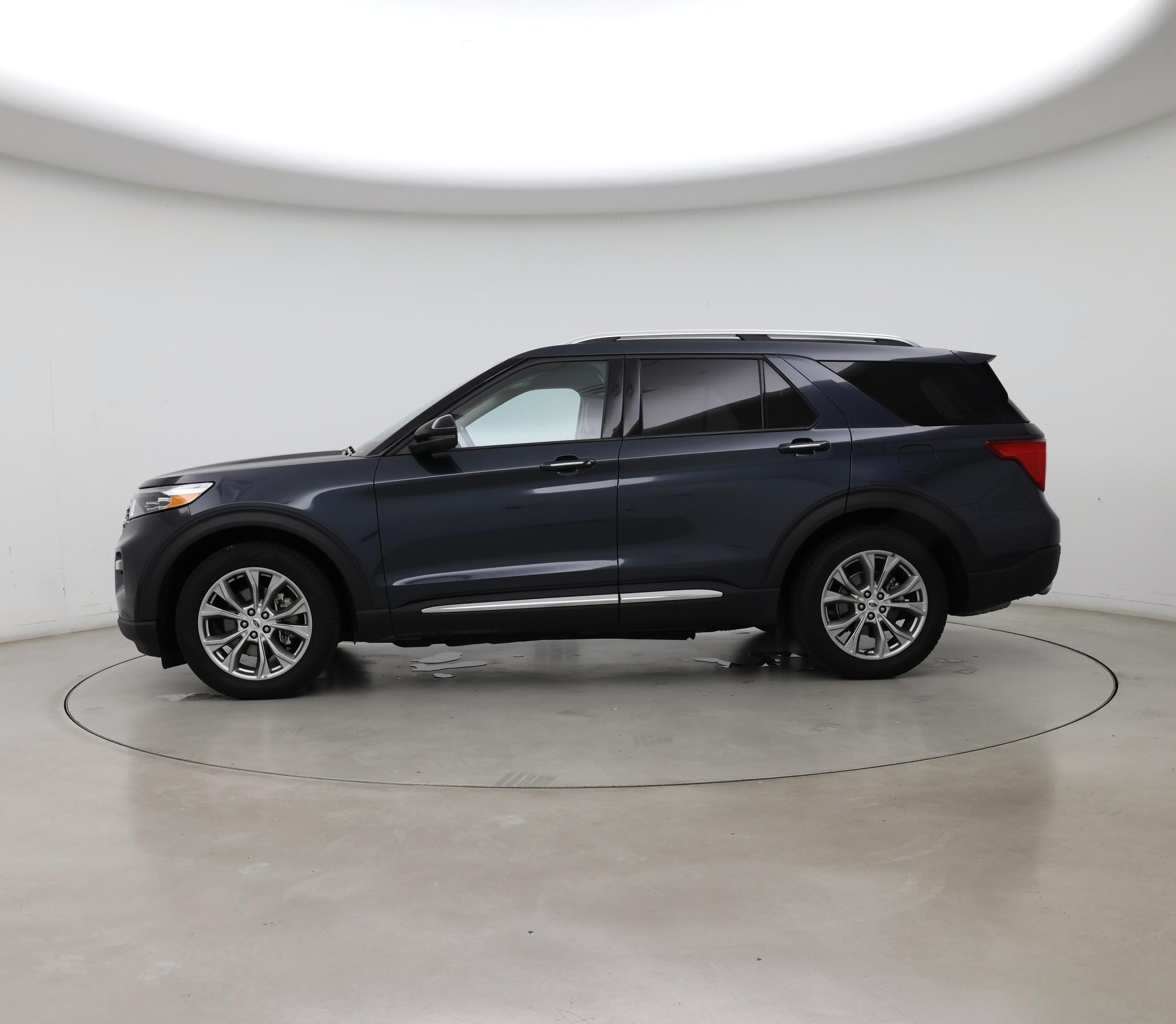 Thumbnail: 2023 Ford Explorer - 3