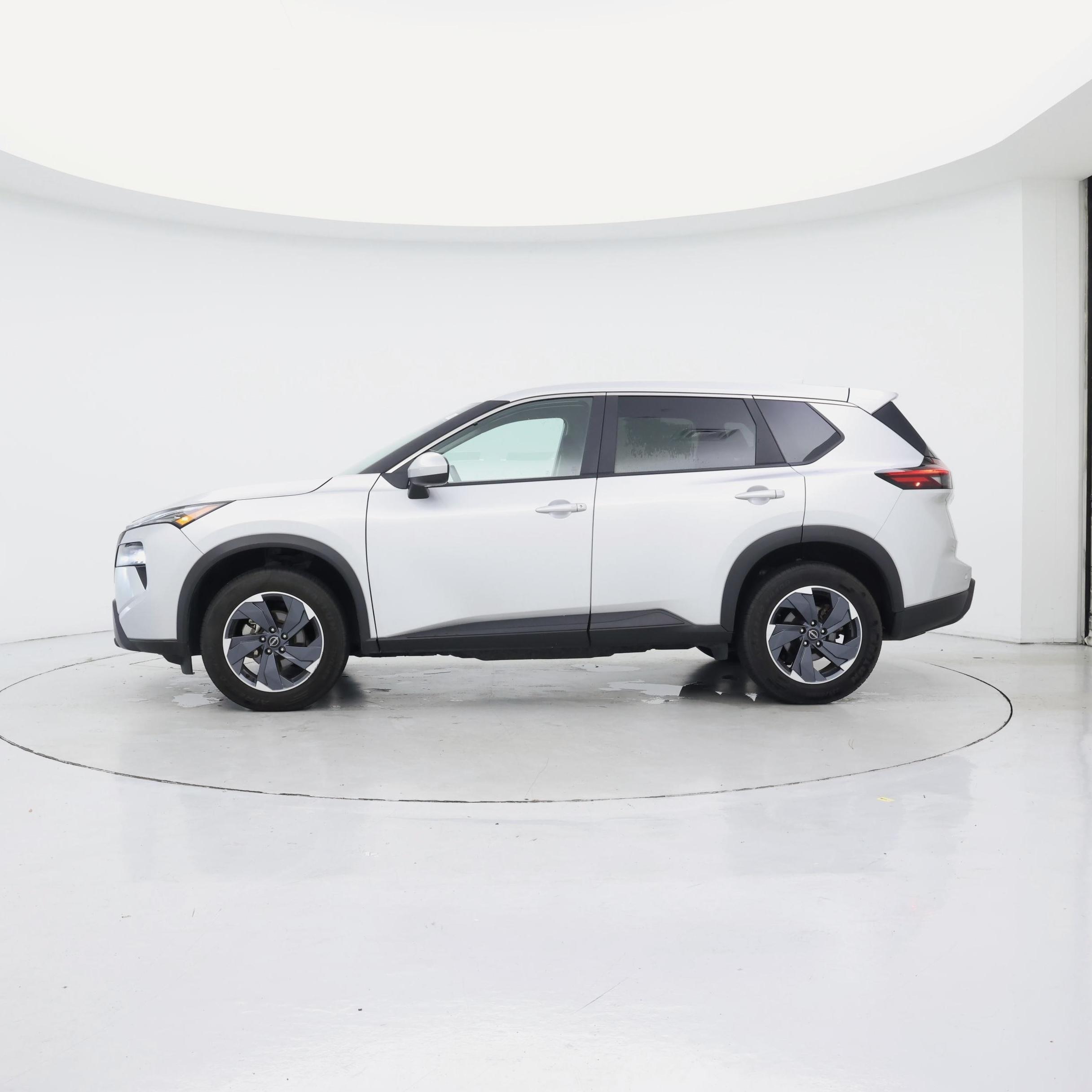 Thumbnail: 2025 Nissan Rogue - 3