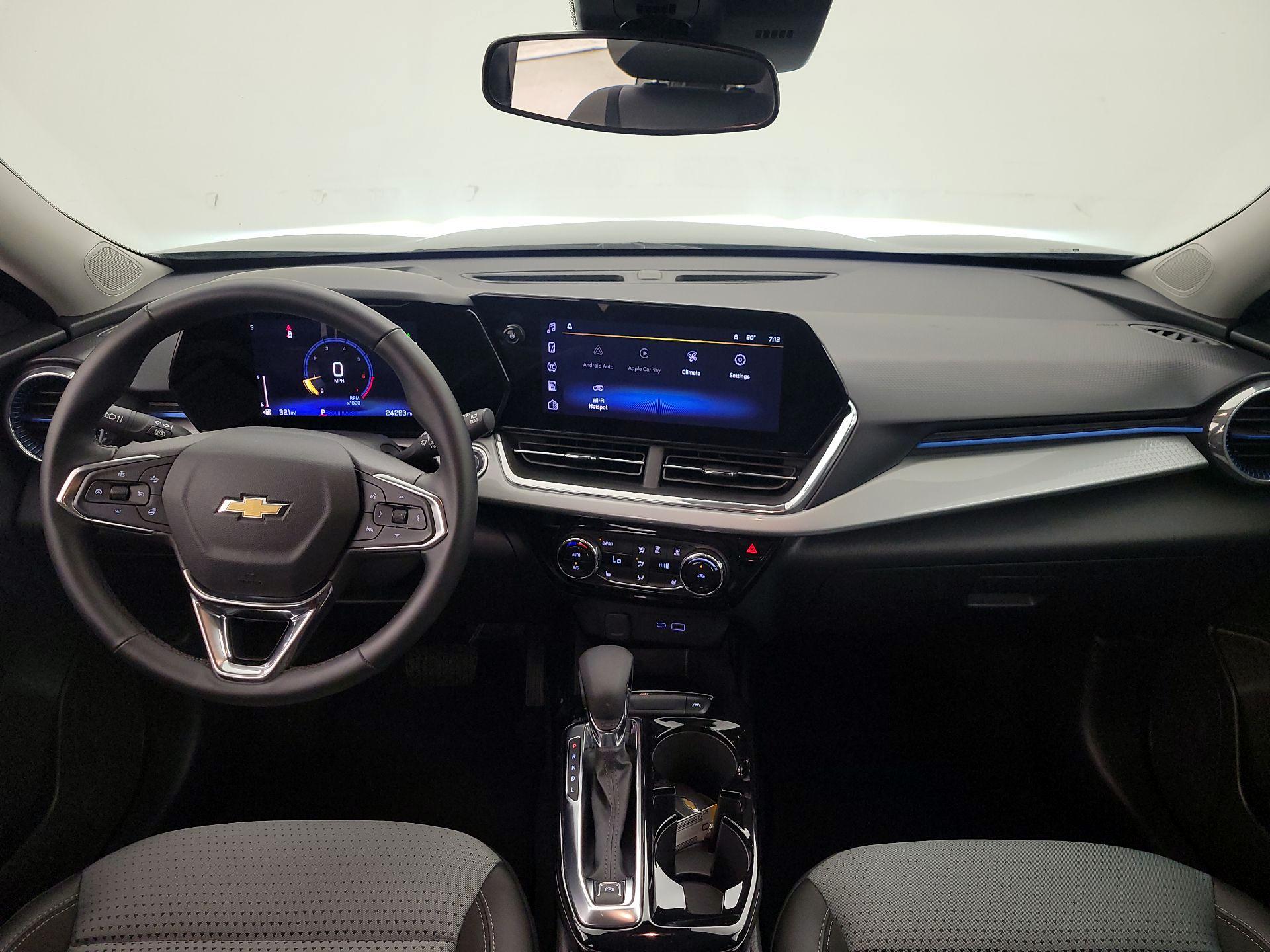 Thumbnail: 2025 Chevrolet Trax - 9