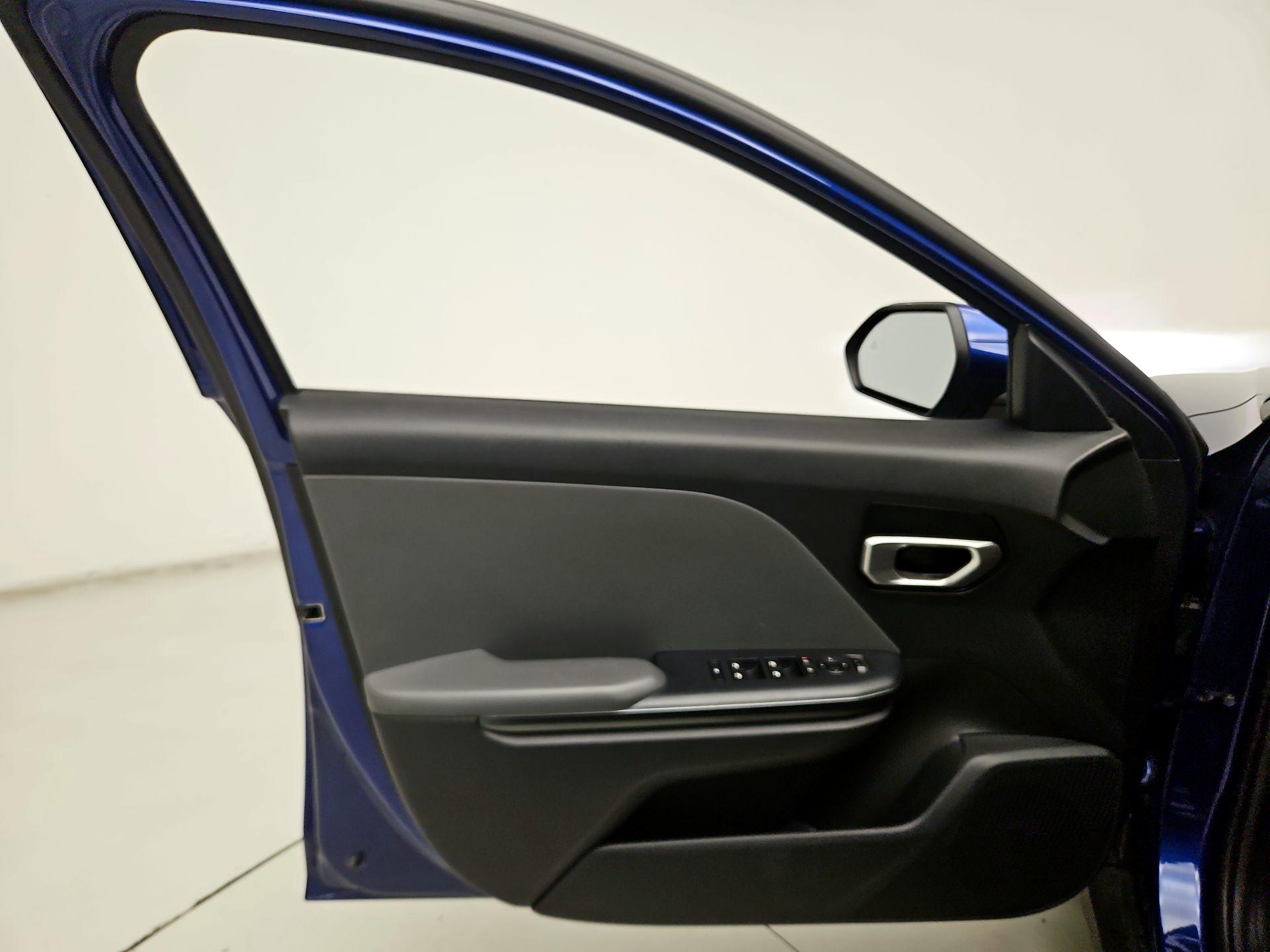 Thumbnail: 2025 Kia K4 - 12