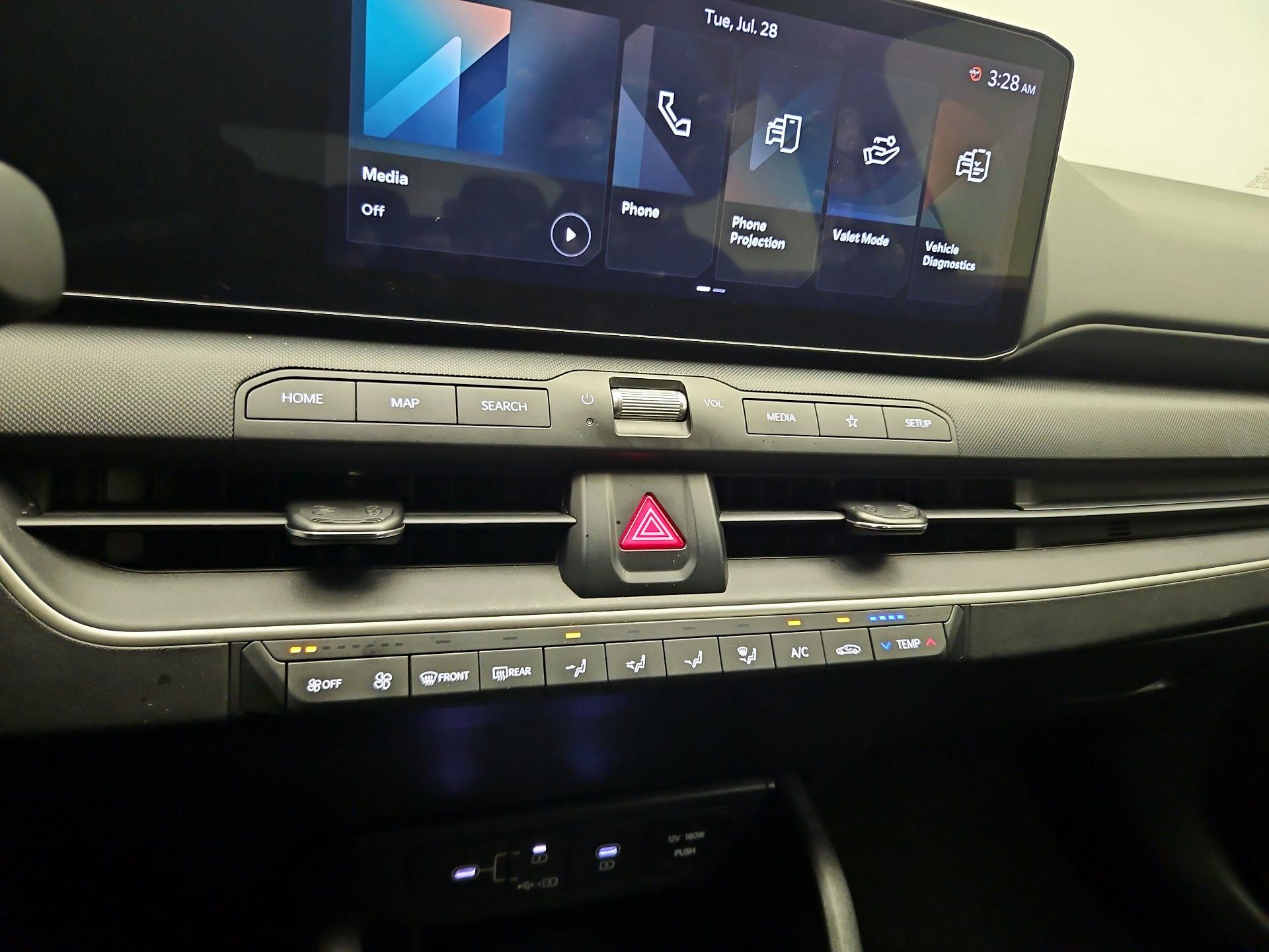 Thumbnail: 2025 Kia K4 - 15