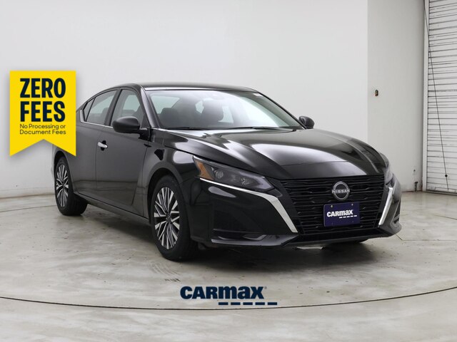 Black 2025 Nissan Altima Sedan Front-Wheel Drive Automatic