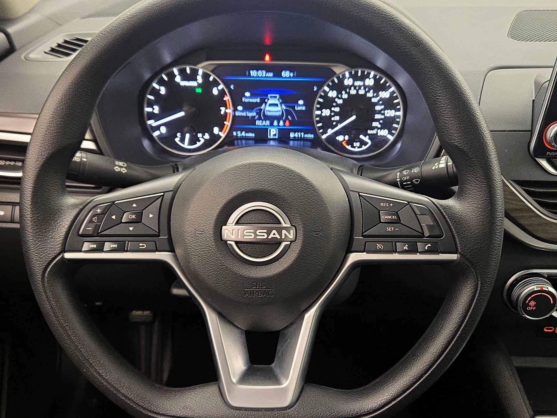 Thumbnail: 2025 Nissan Altima - 10