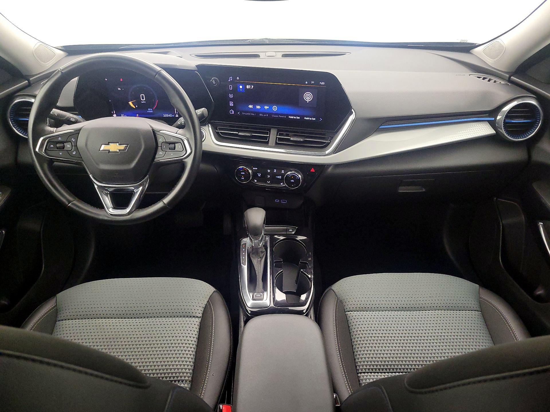 Thumbnail: 2025 Chevrolet Trax - 9