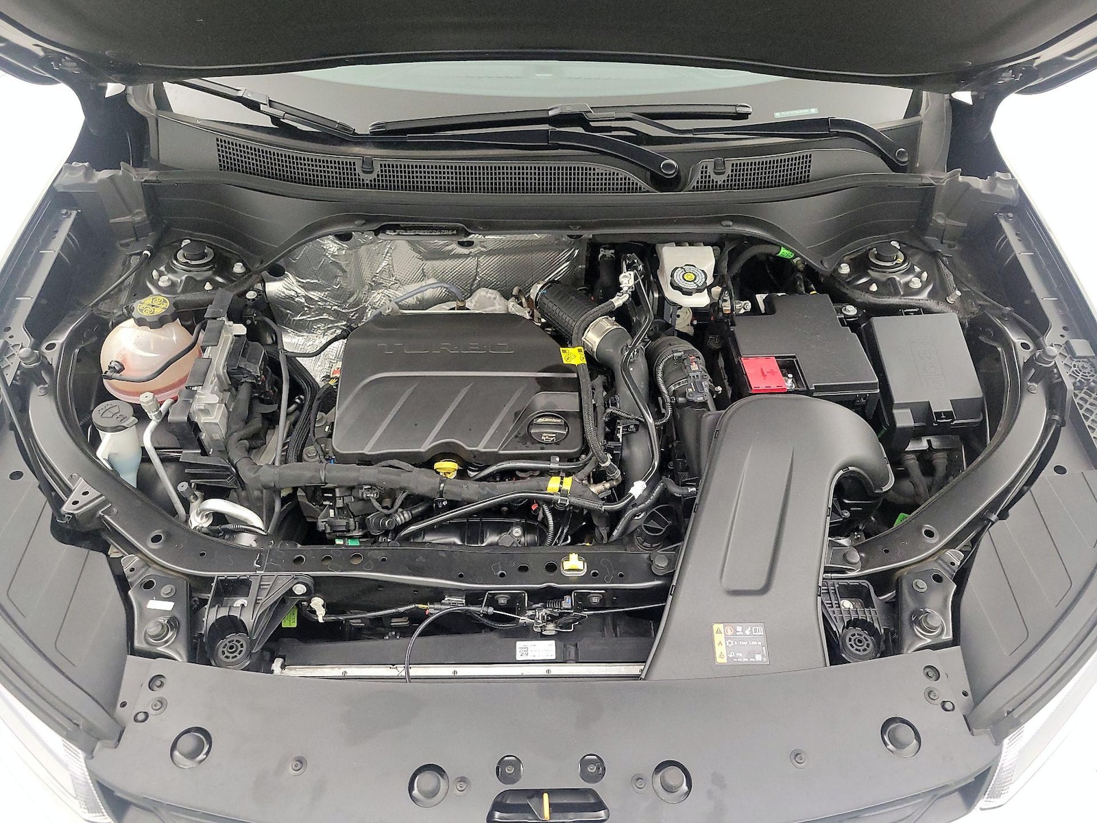 2025 Chevrolet Trax LT - Photo 22