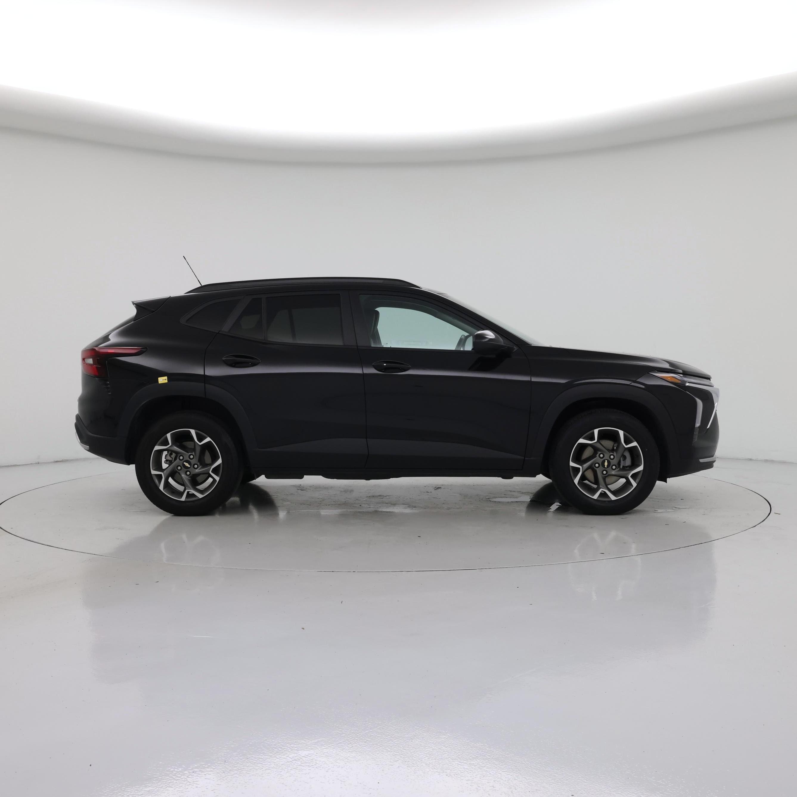 Thumbnail: 2025 Chevrolet Trax - 7