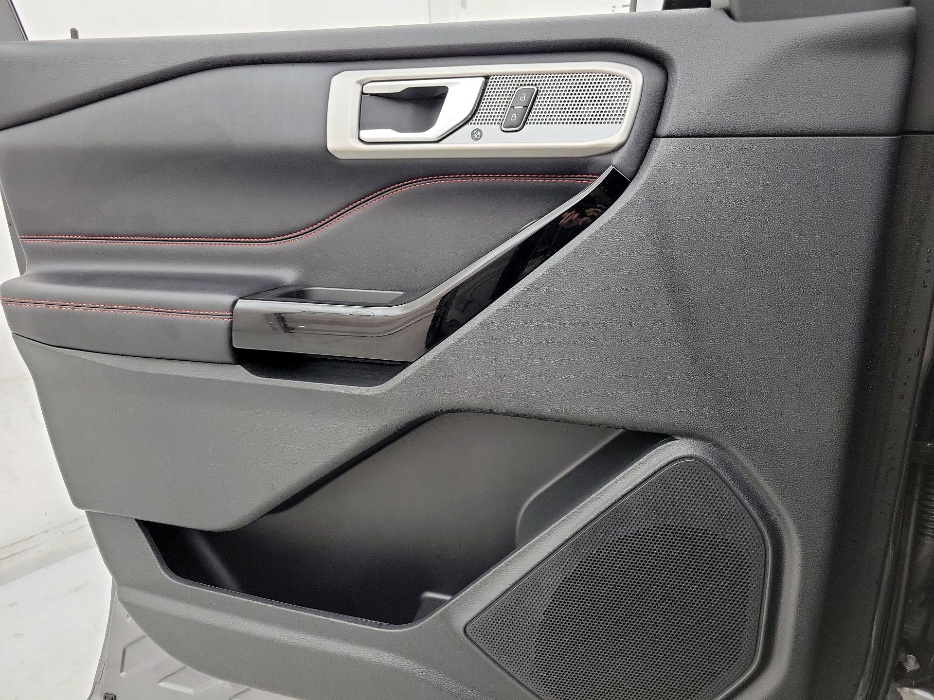 Thumbnail: 2022 Ford Explorer - 12