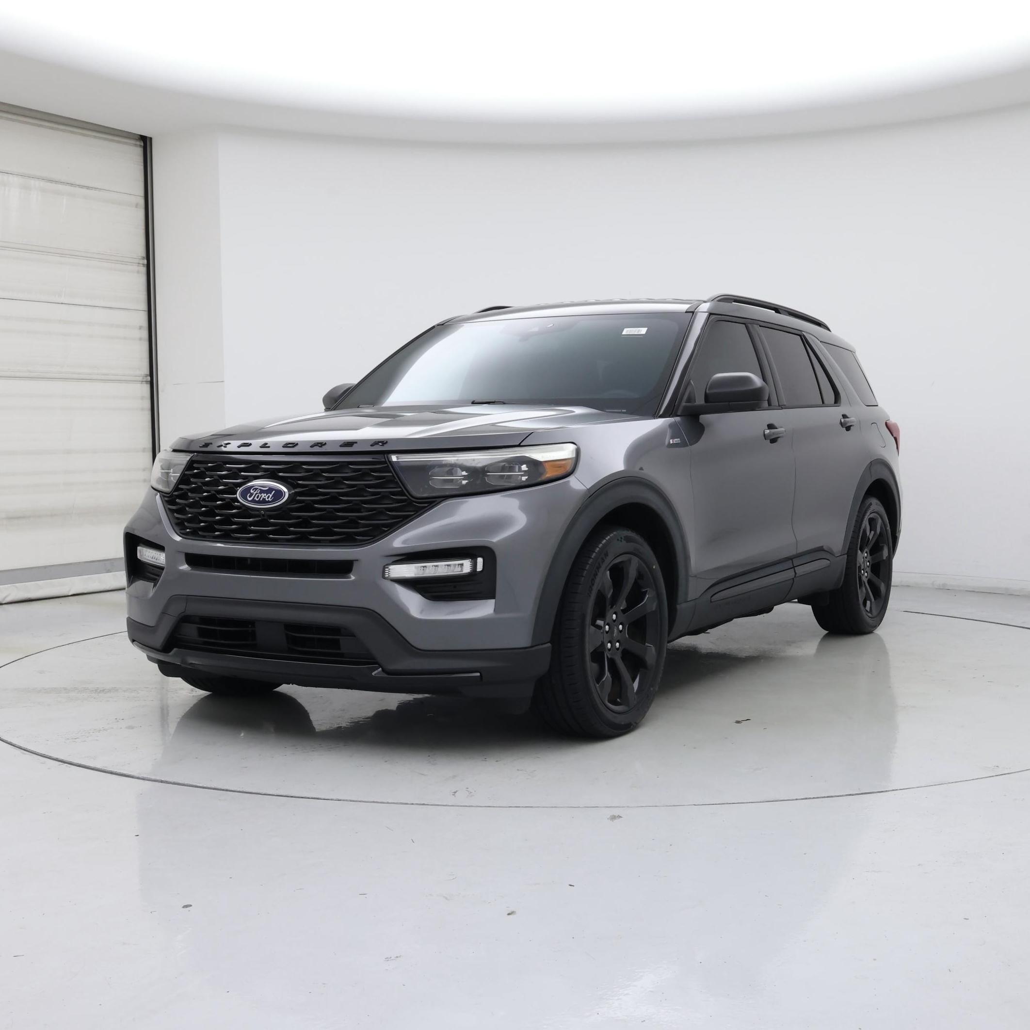 Thumbnail: 2022 Ford Explorer - 4