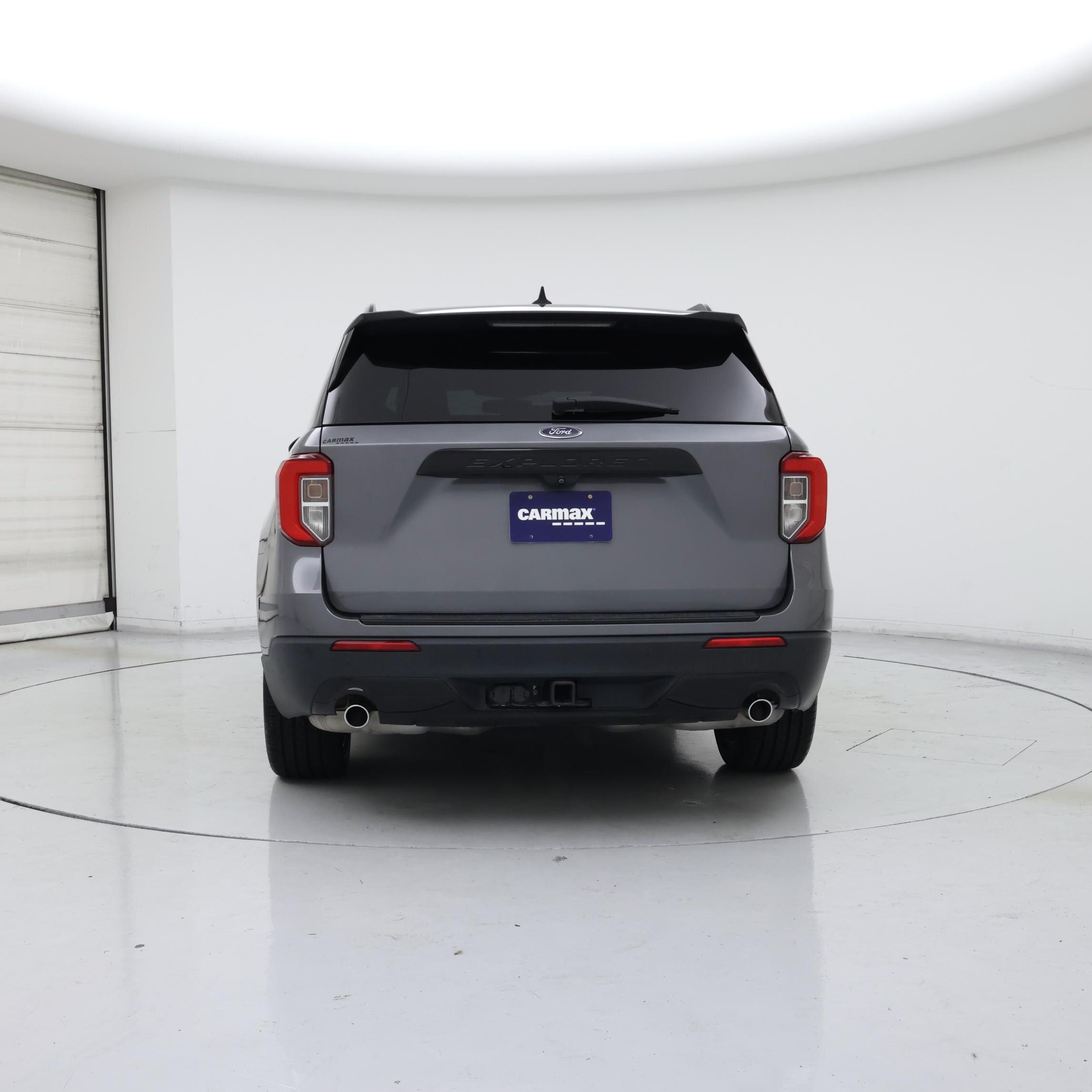Thumbnail: 2022 Ford Explorer - 6